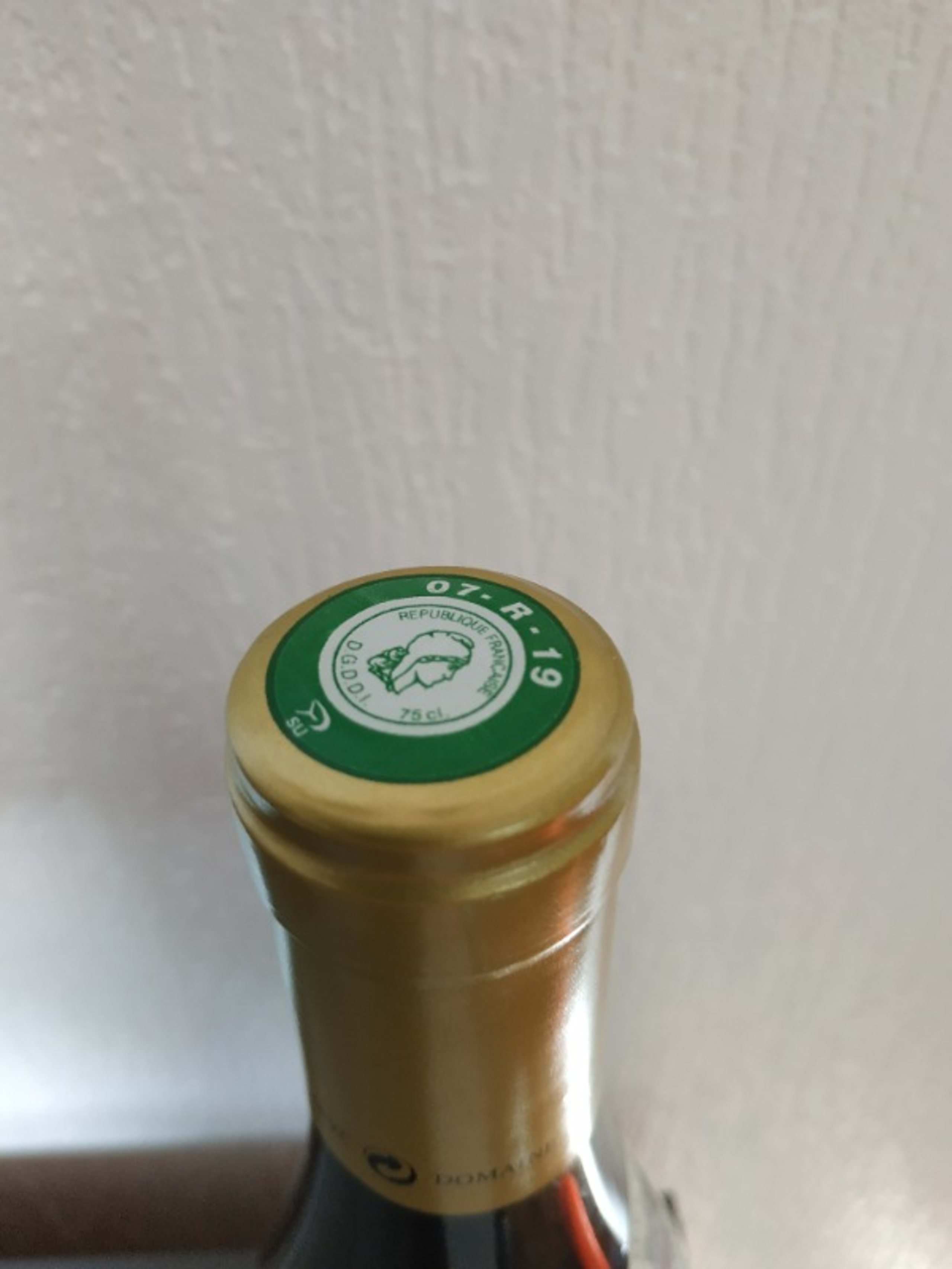 Caps