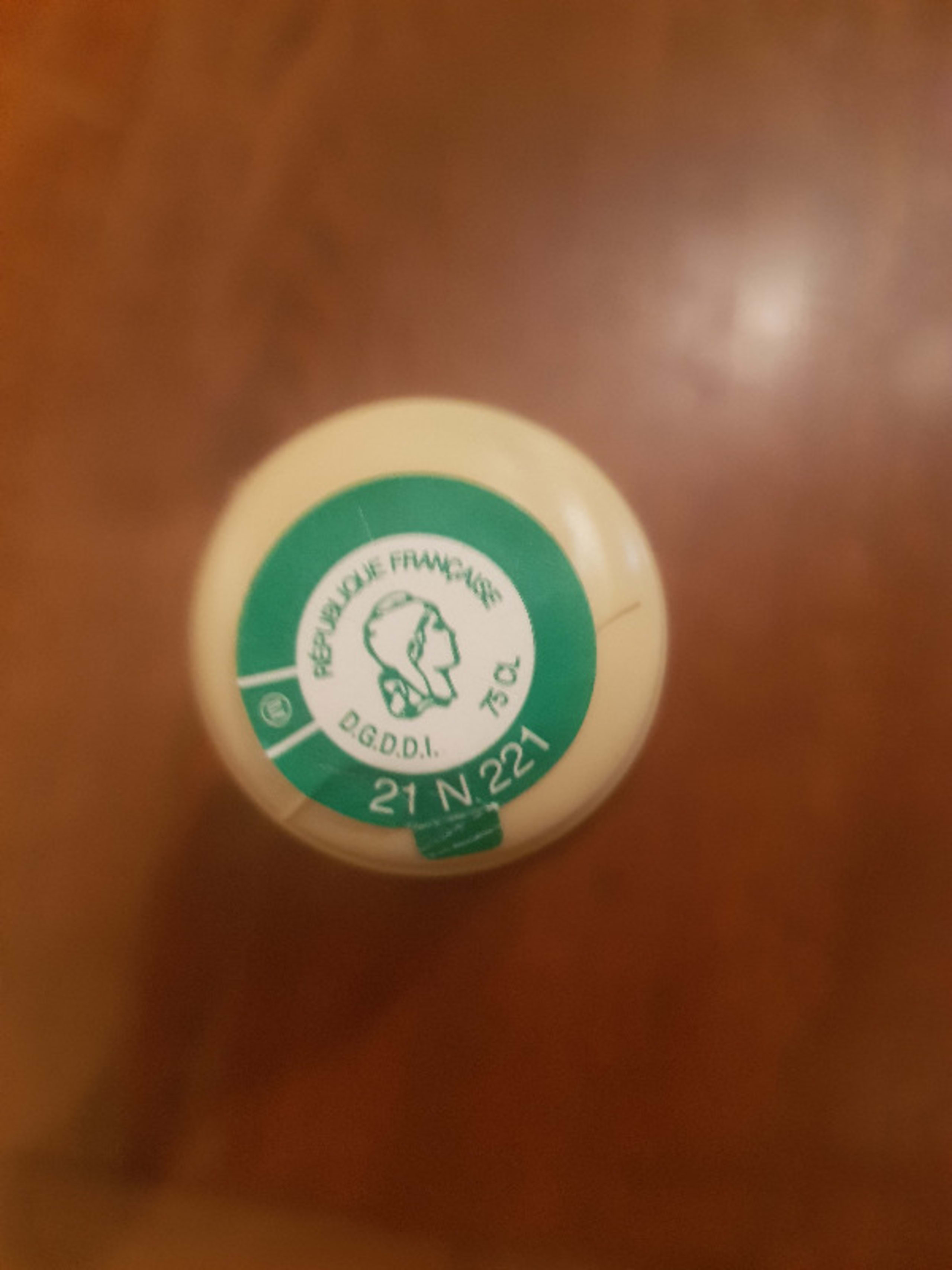Caps