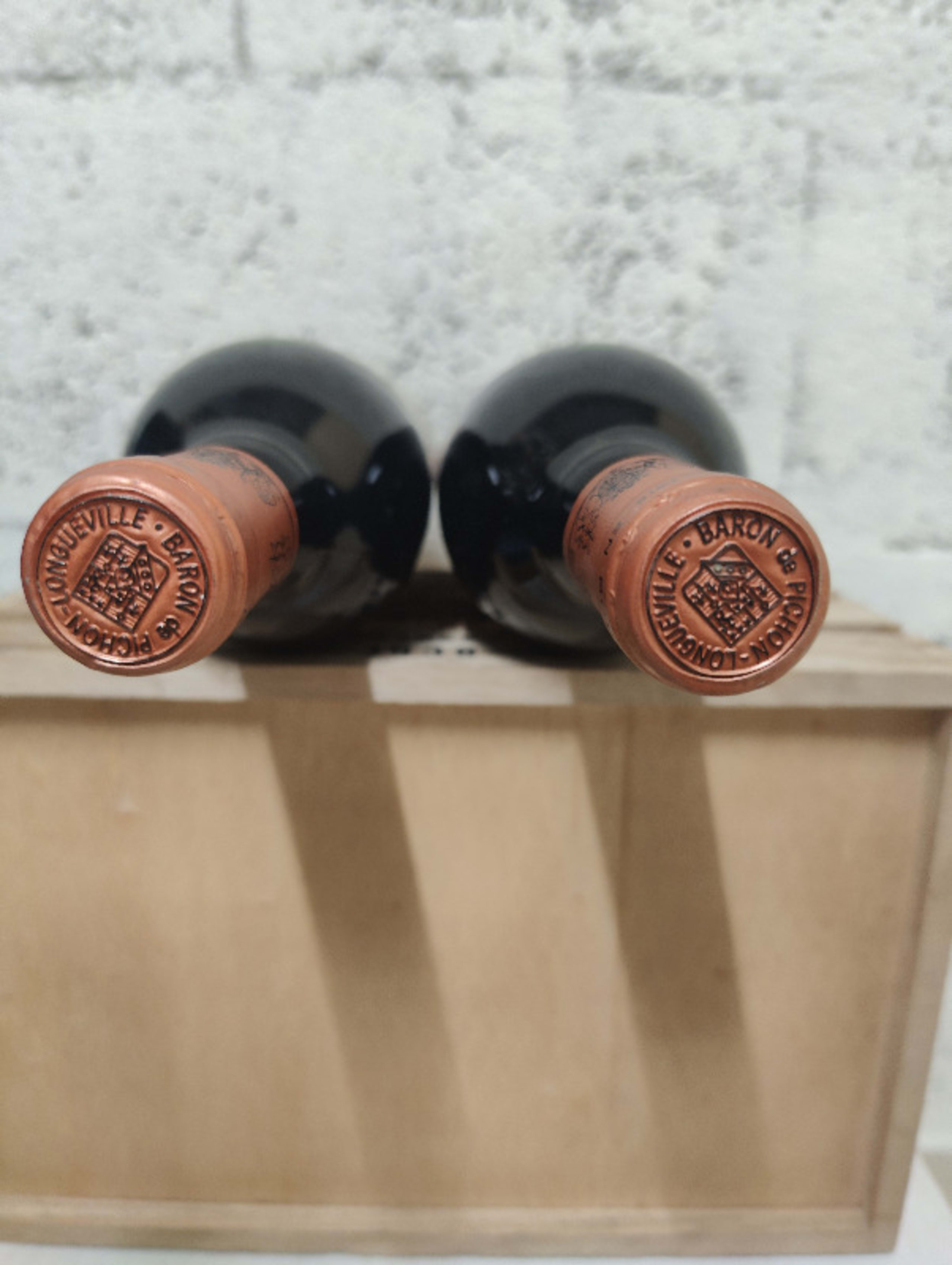 Caps