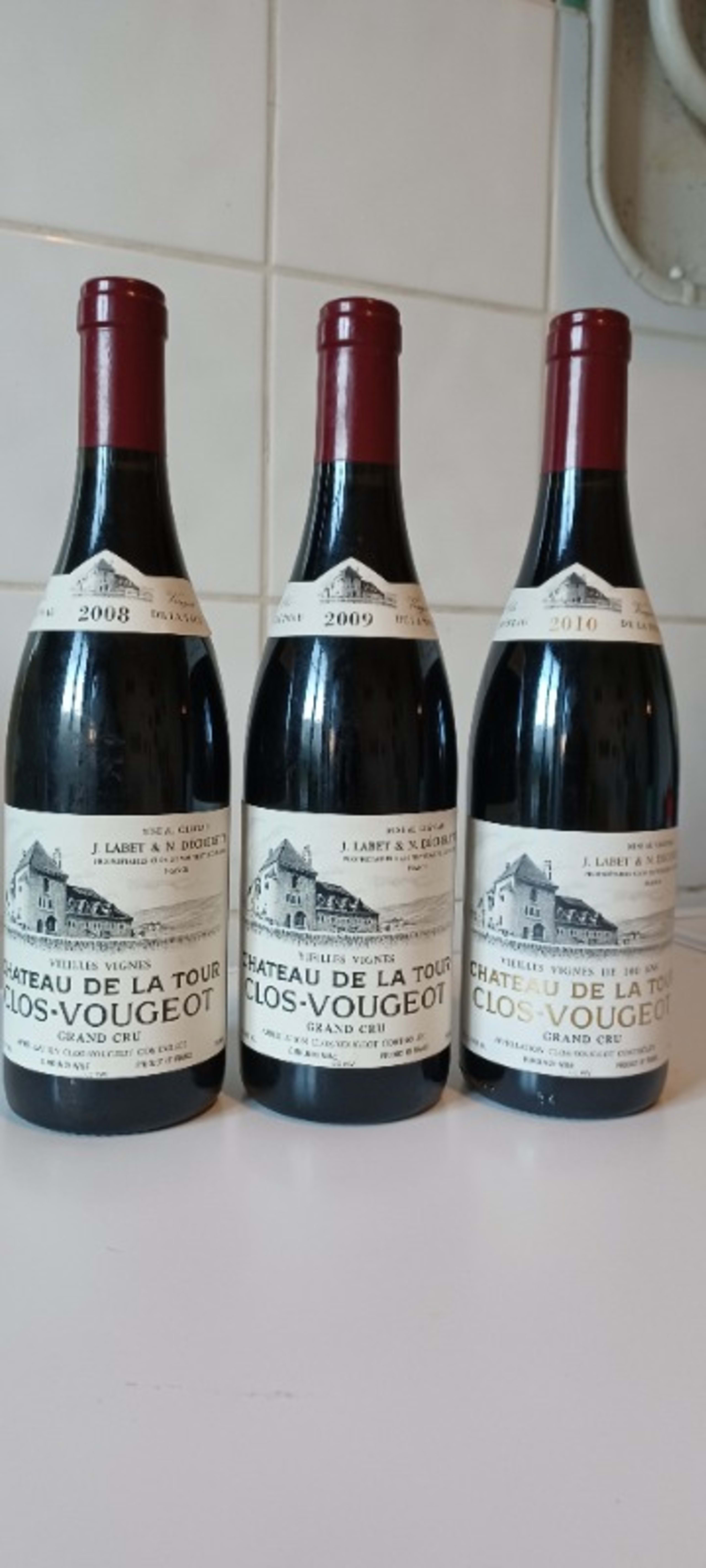 3 x Clos de Vougeot, Vieilles Vignes, Château de la Tour 2008/2009/2010