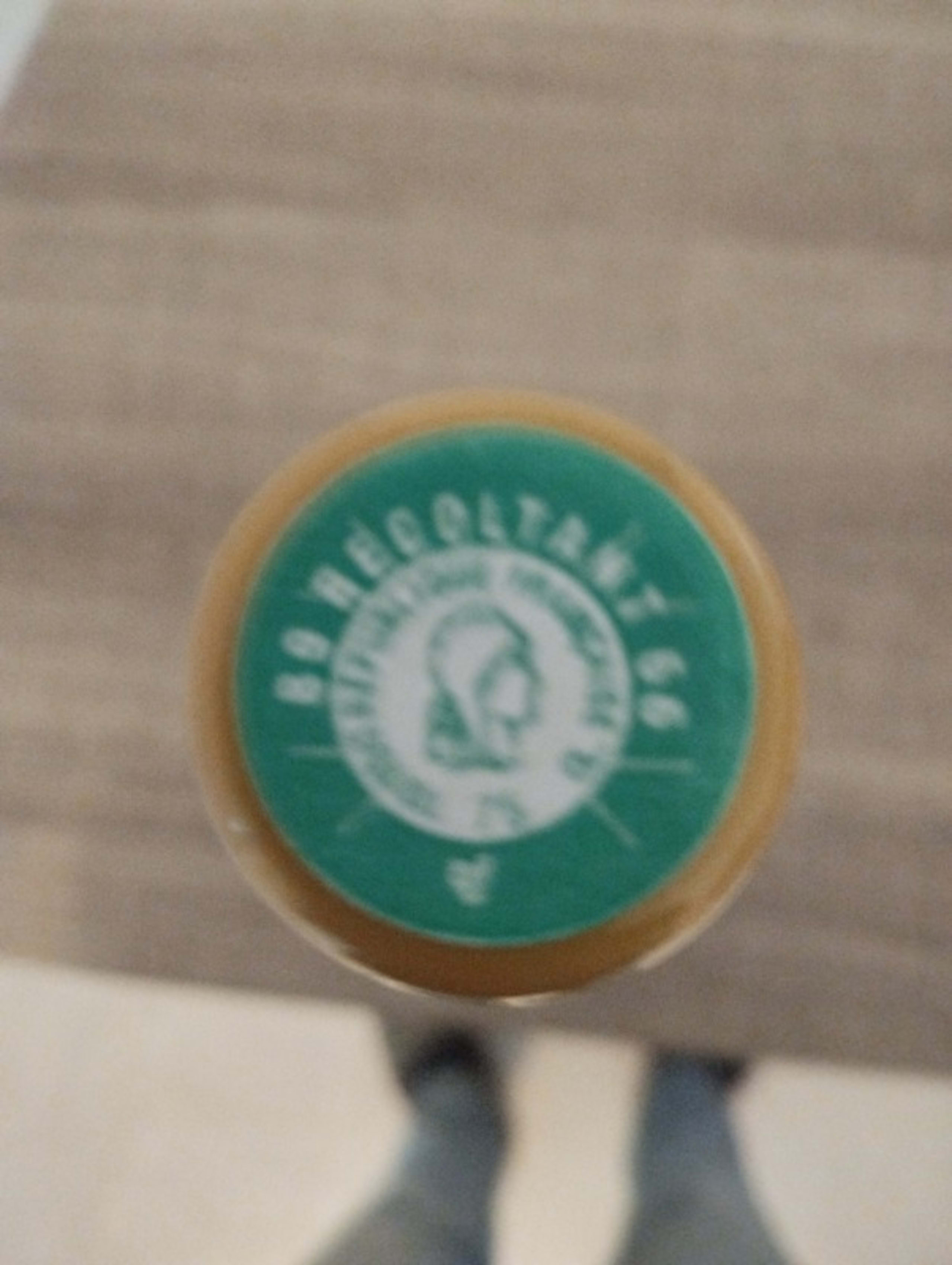 Caps