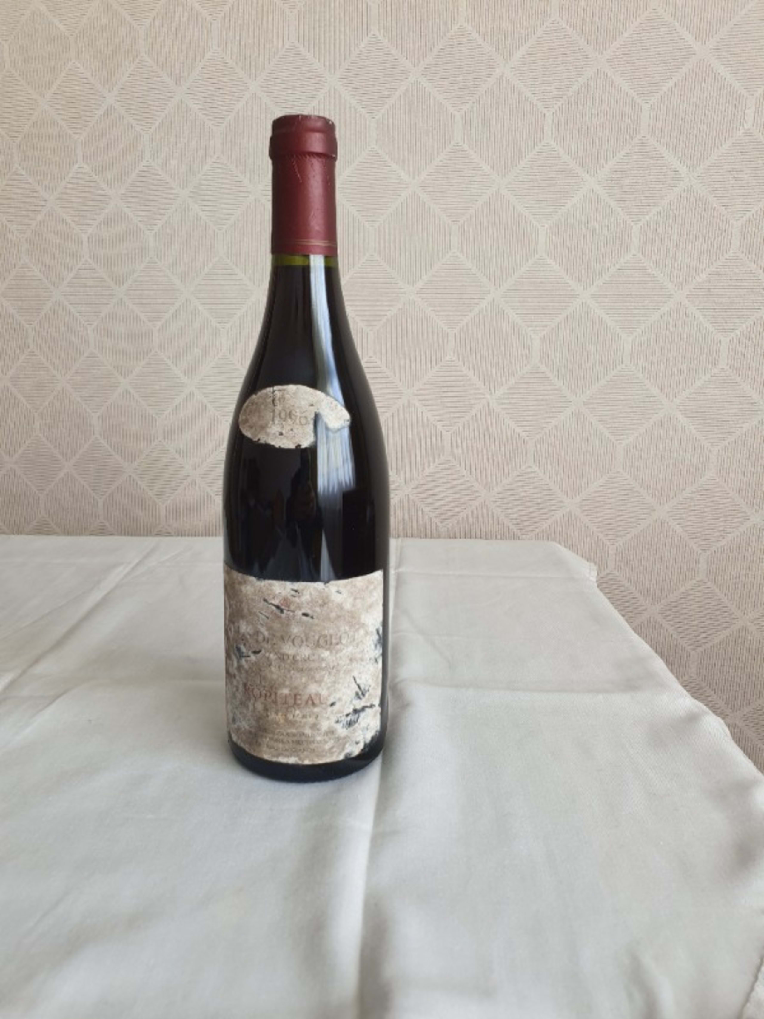 Clos de Vougeot, Grand Cru, Domaine Ropiteau, 1996