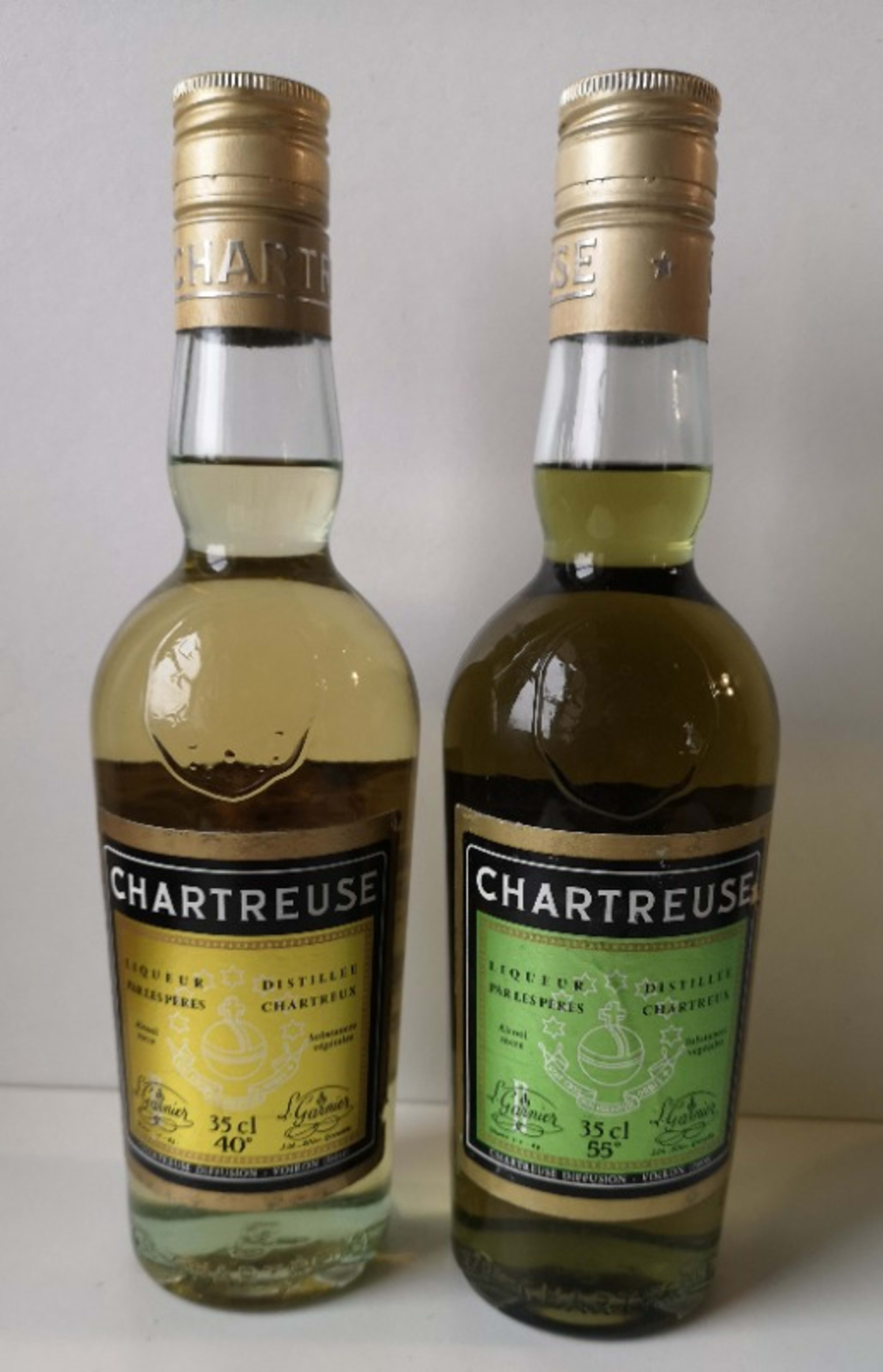 2 x Chartreuse Jaune et Verte, Grande Chartreuse Voiron, 1973-1975 (35cl)