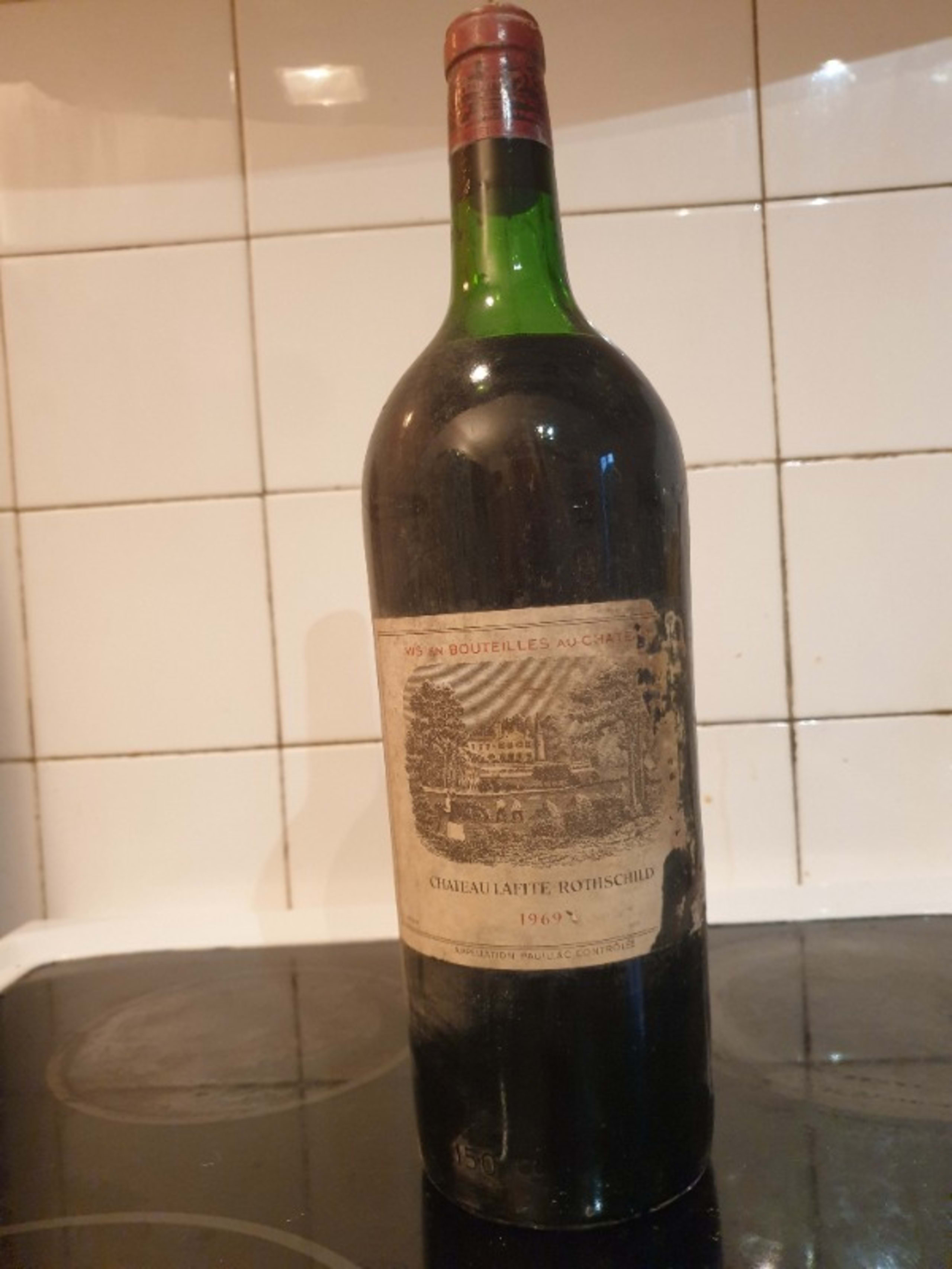 château Lafite Rothschild, Pauillac, 1969 (Magnum)