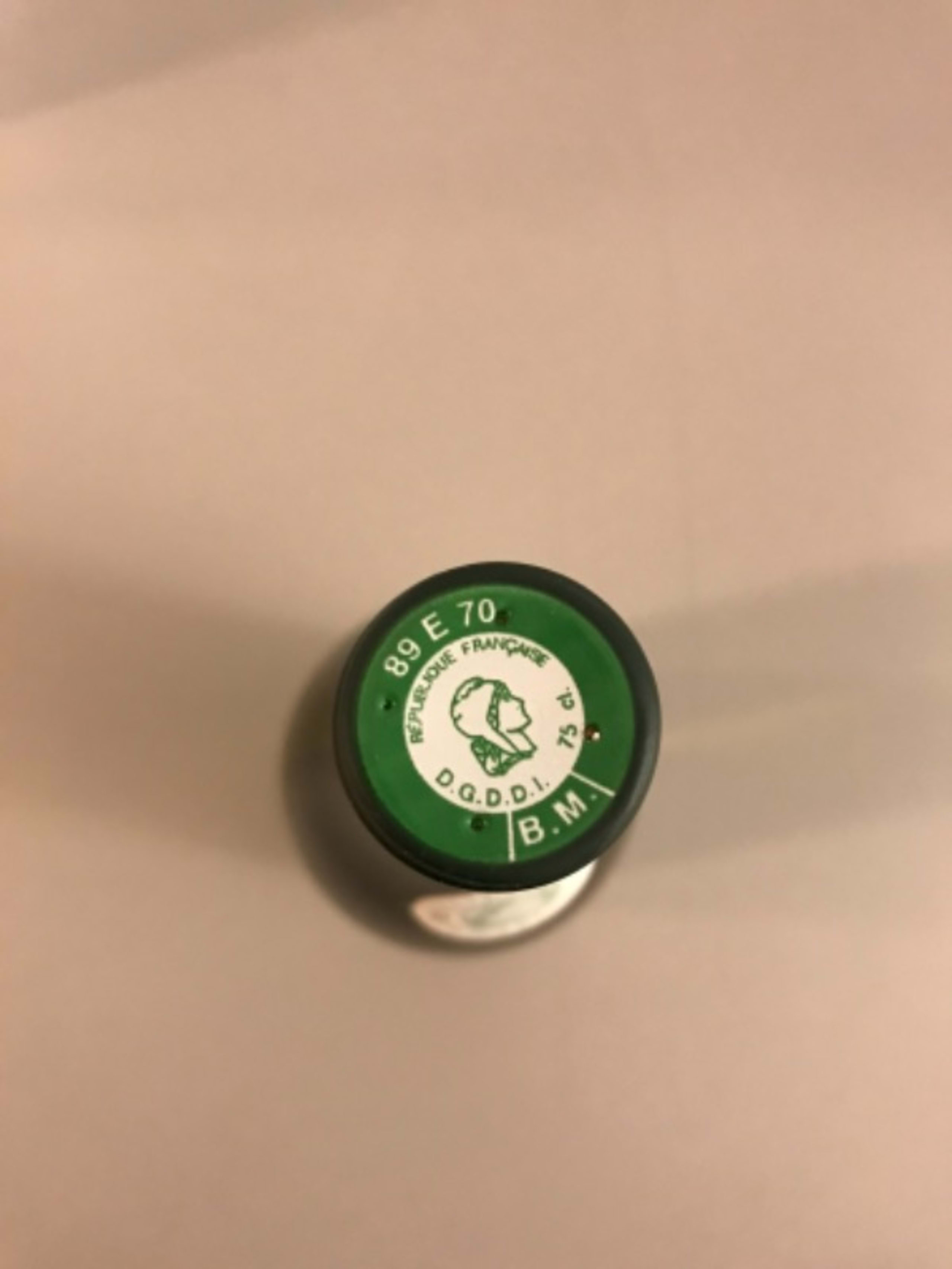 Caps