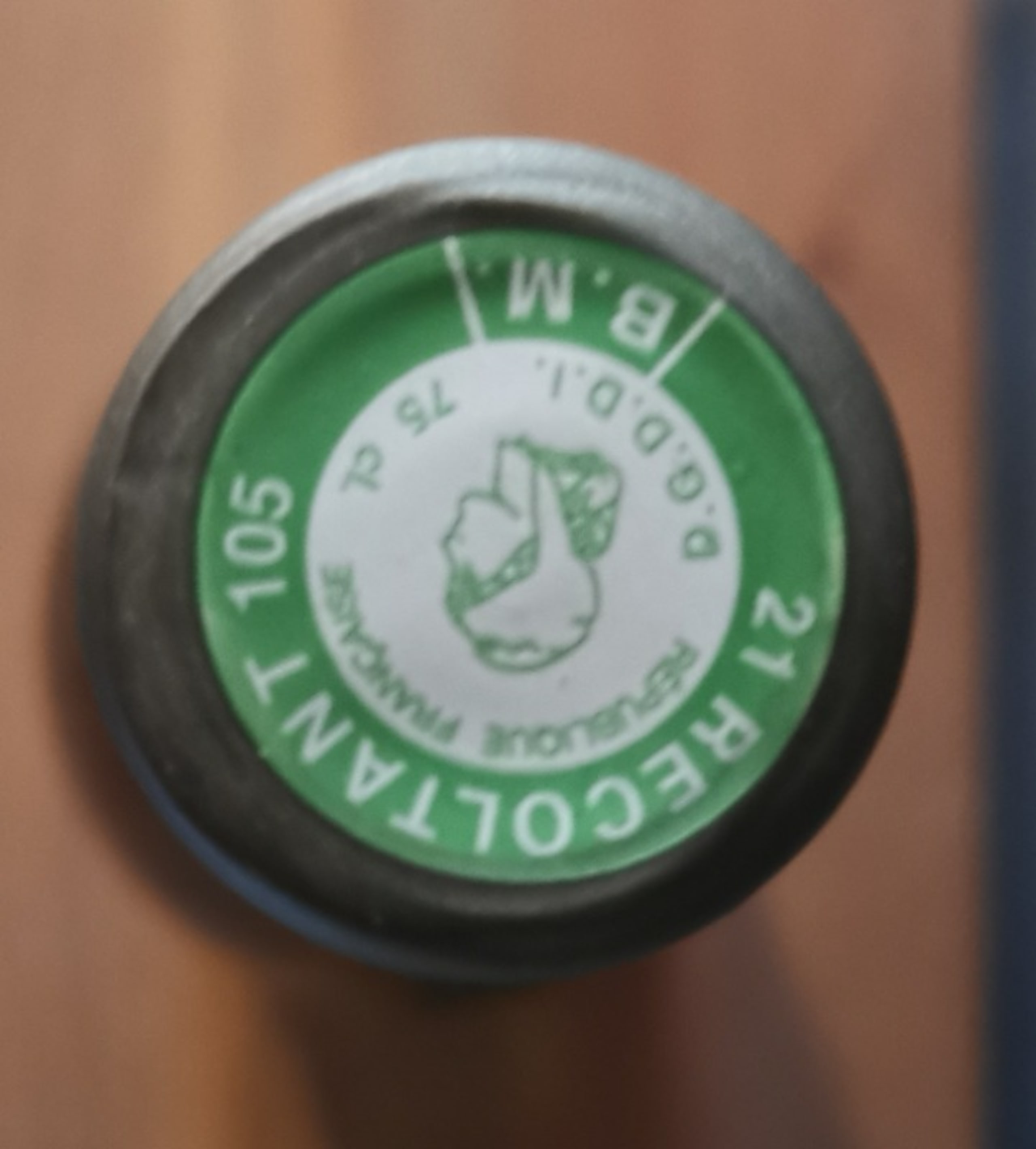 Caps