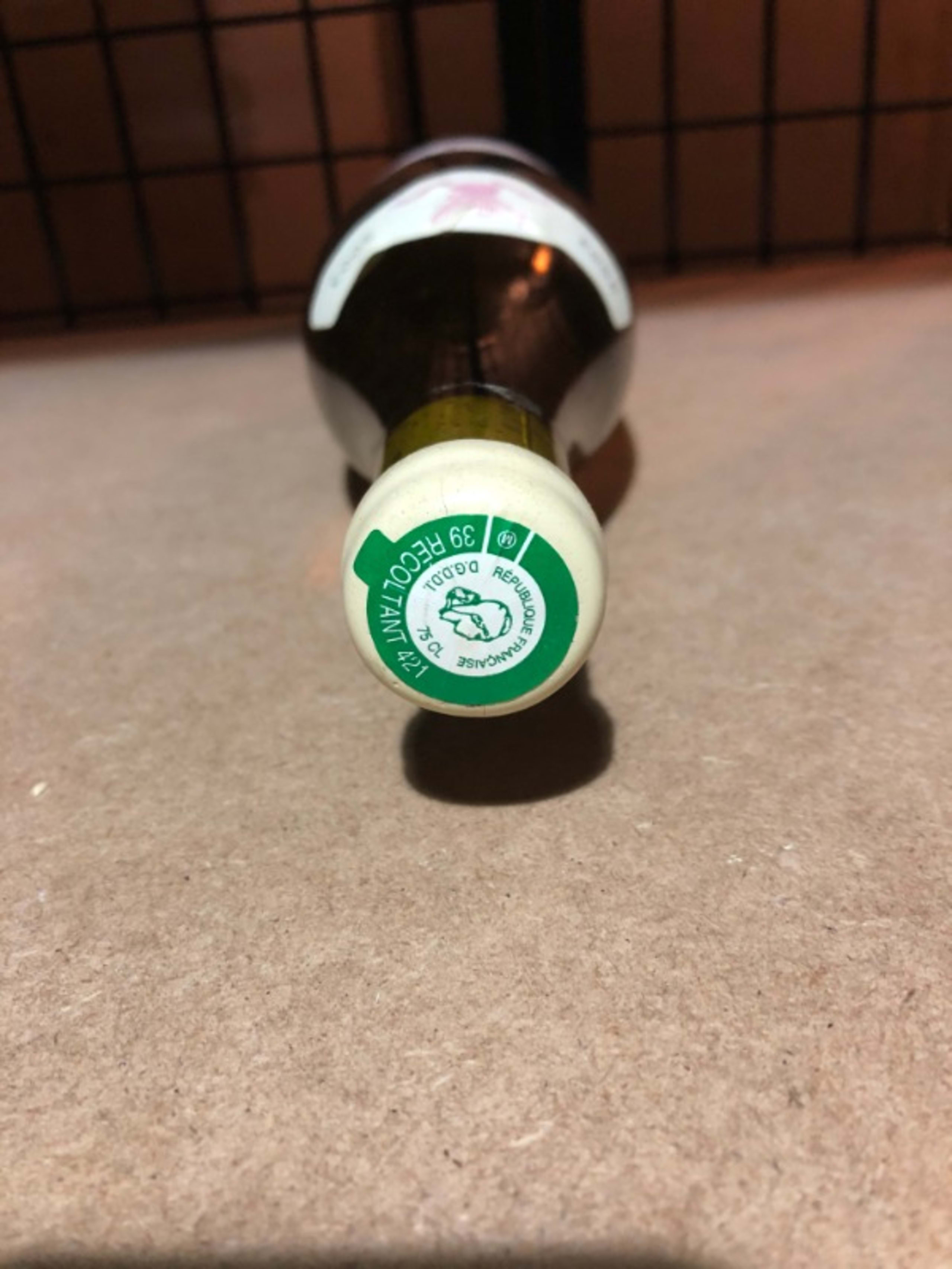 Caps