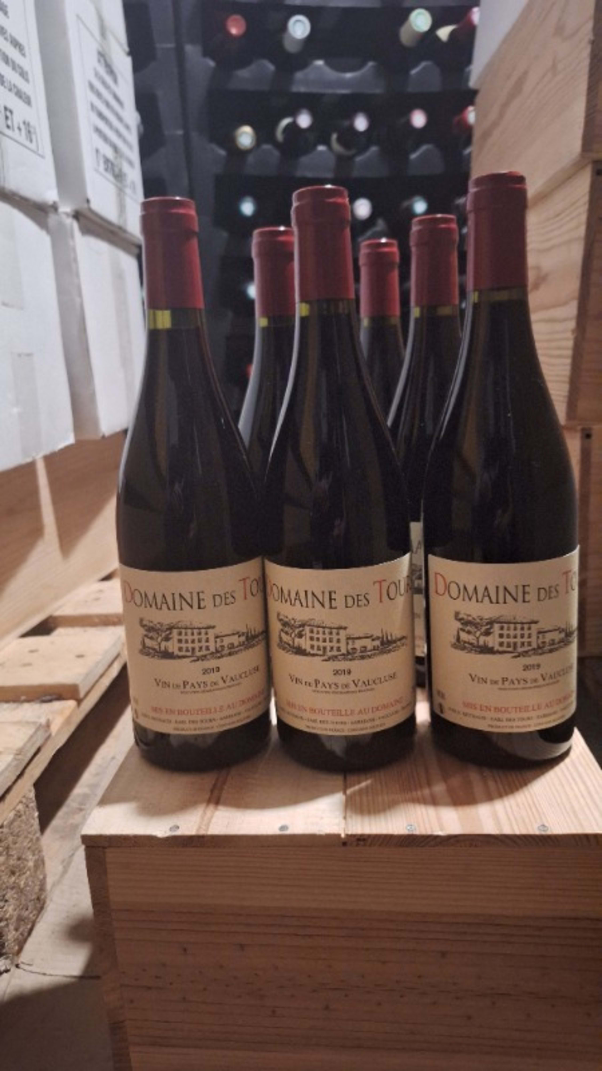 6  x Vin de Pays du Vaucluse, Domaine des Tours, 2019