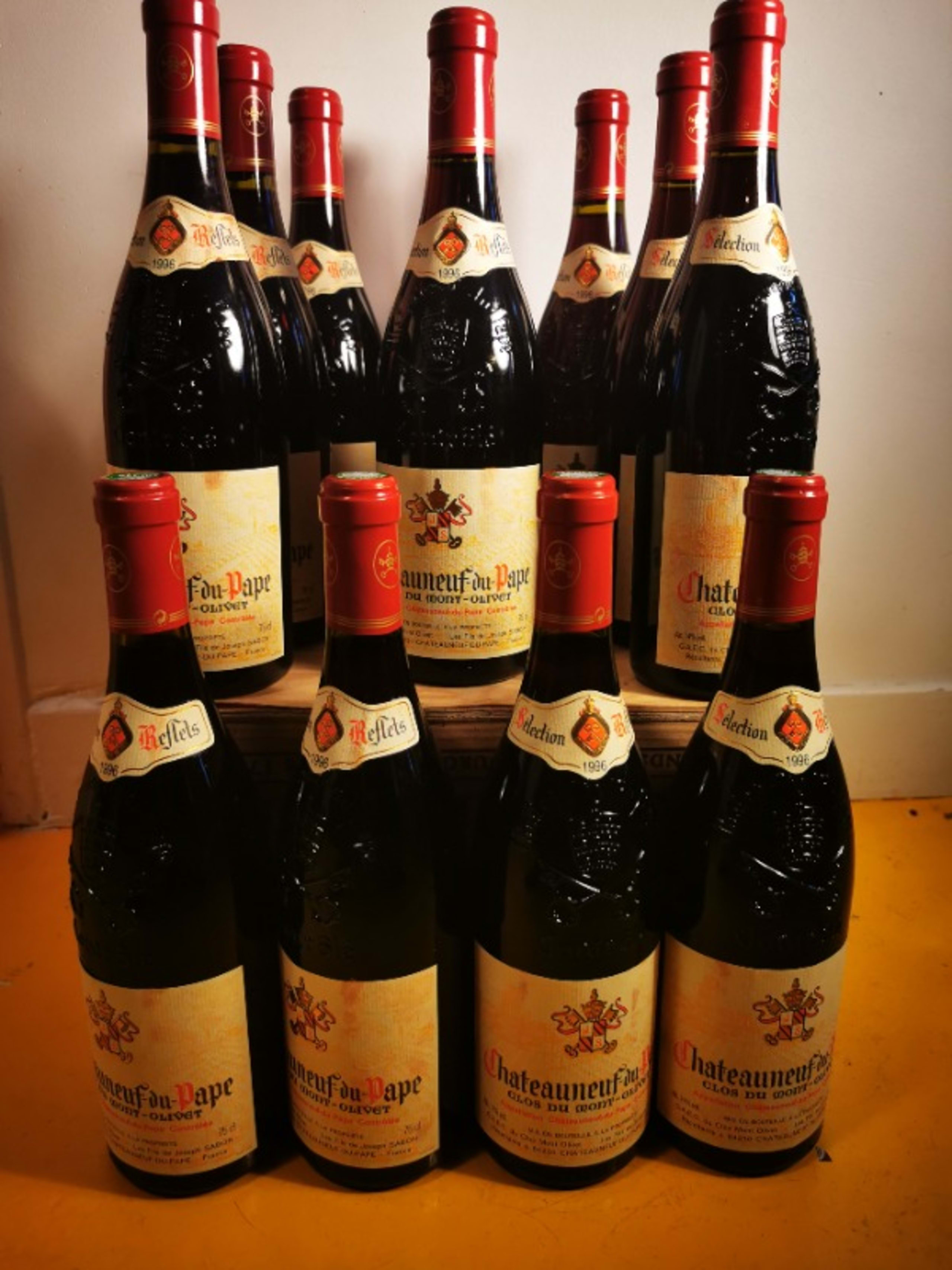12 x Châteauneuf-du-Pape, Selection Reflets, Clos du Mont-Olivet, 1996