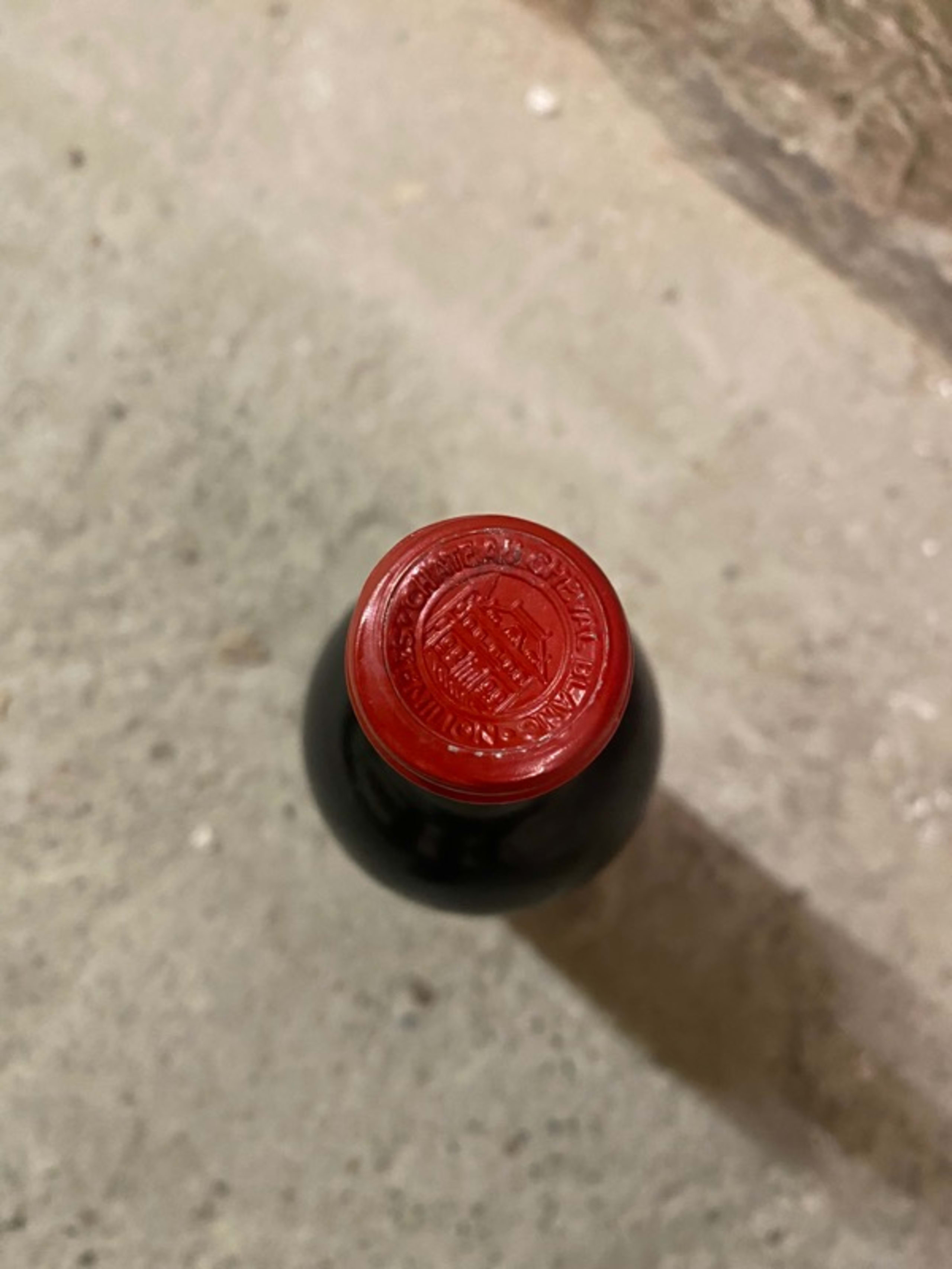 Caps