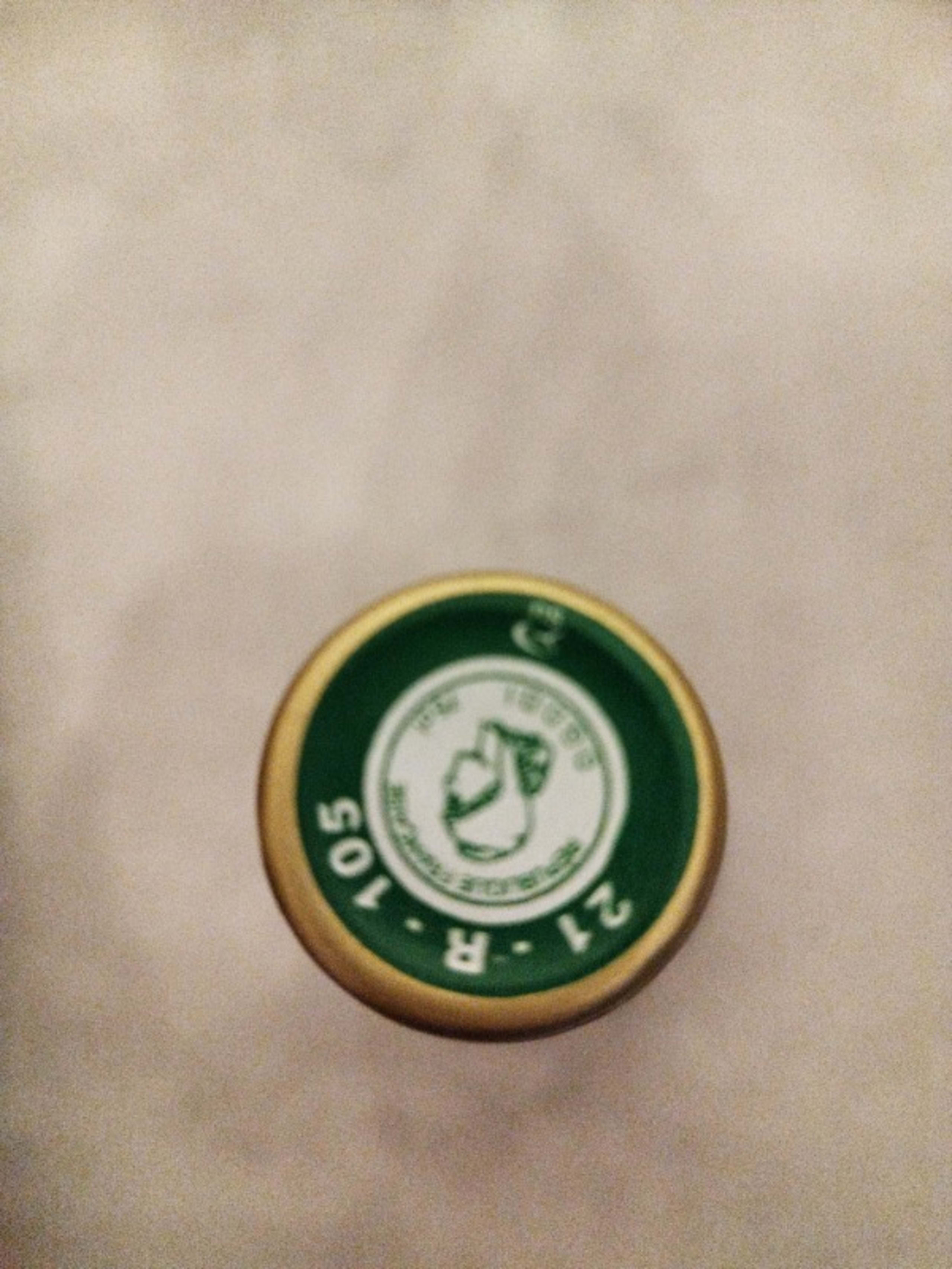Caps