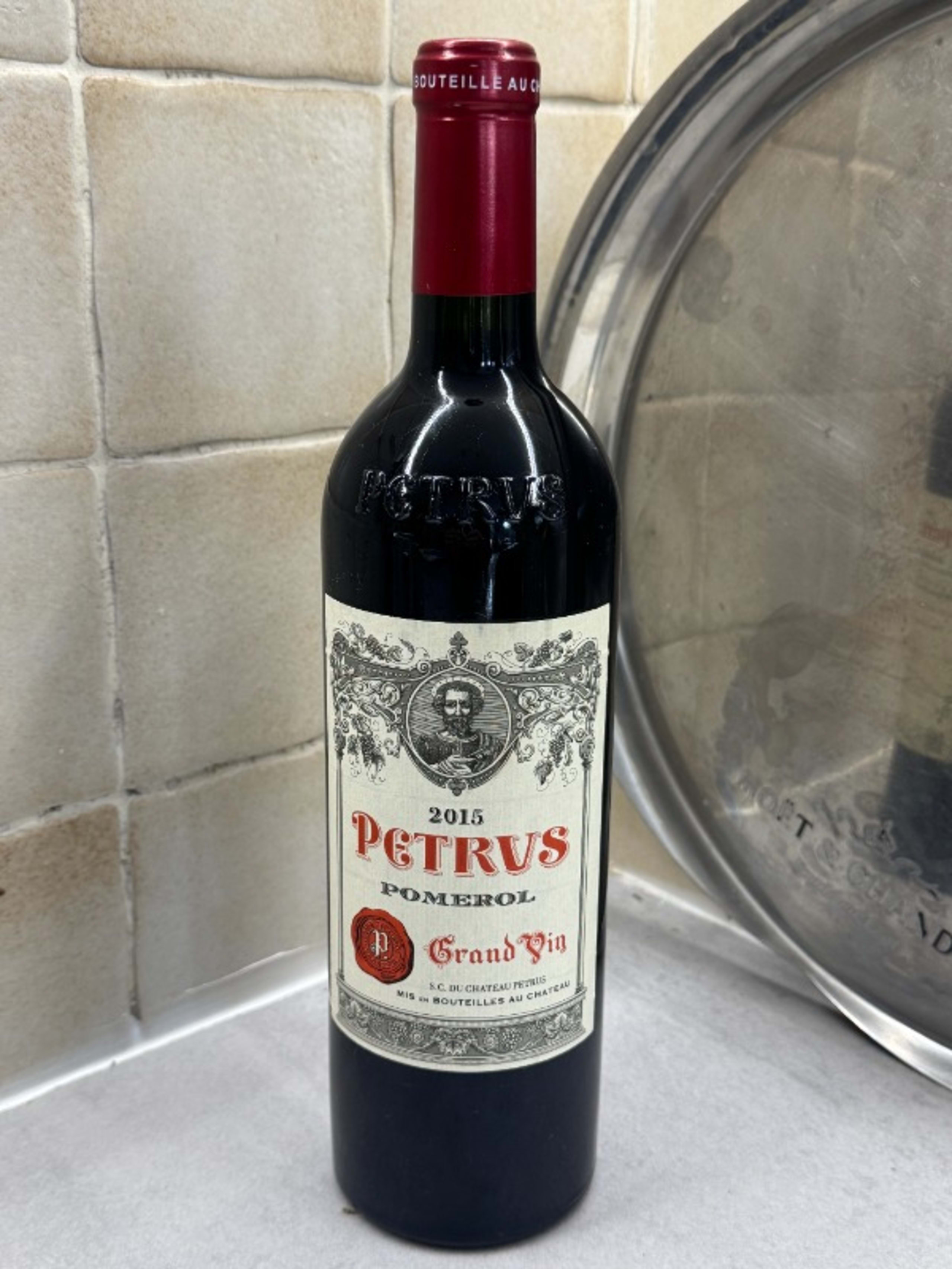 Pétrus, Pomerol, 2015 (Sagna)