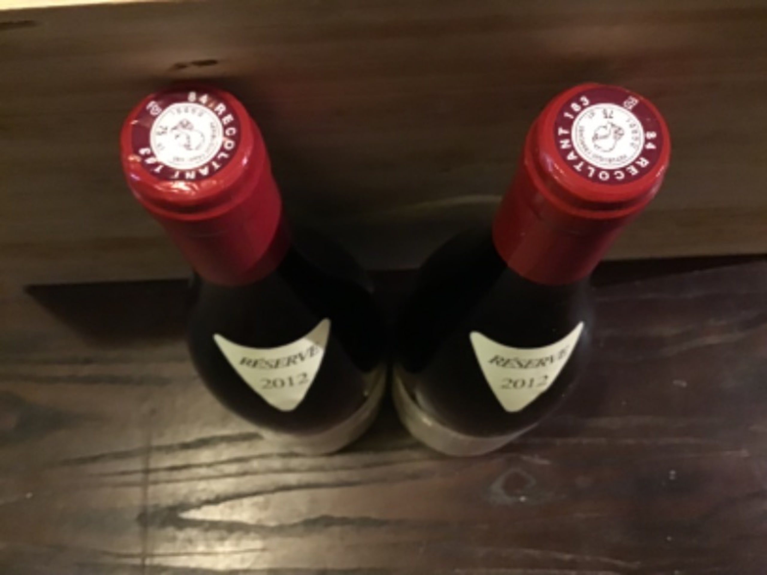 Caps