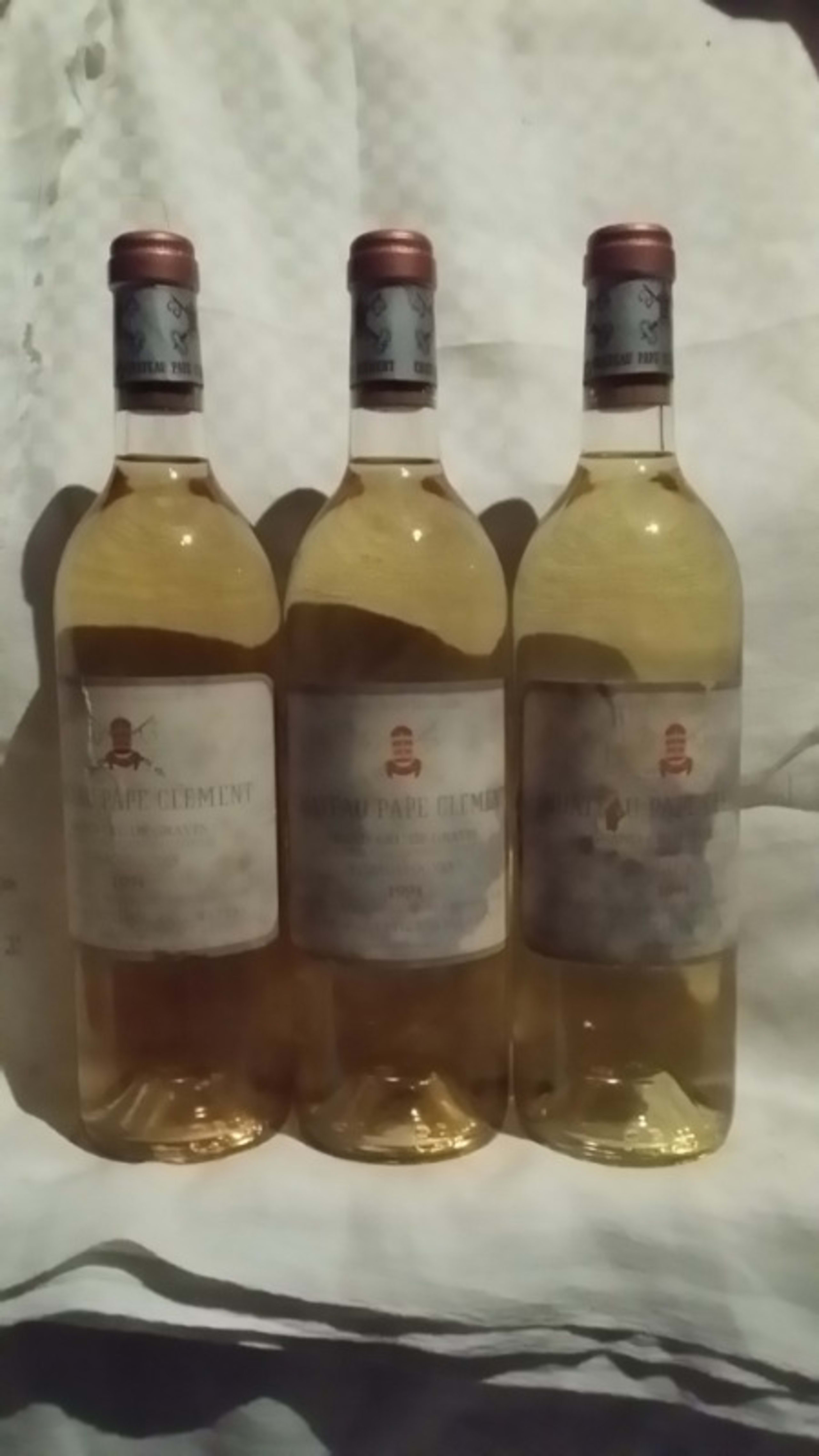 3 x Château Pape Clément (W/B), Pessac-Léognan, 1994