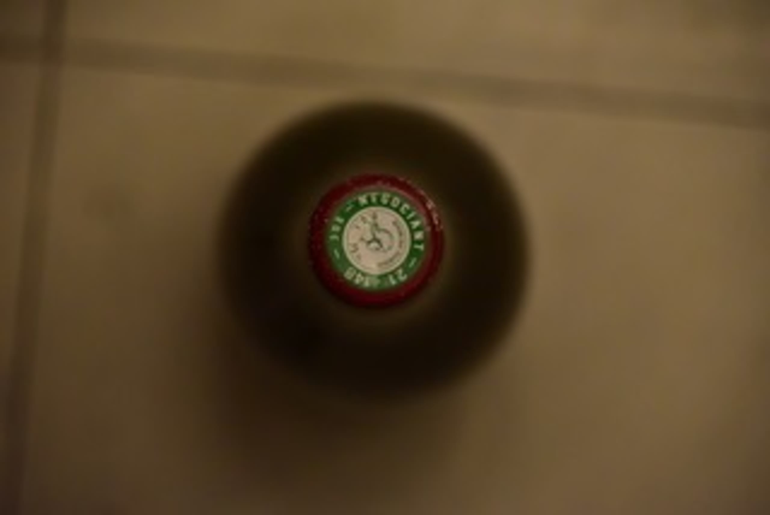 Caps