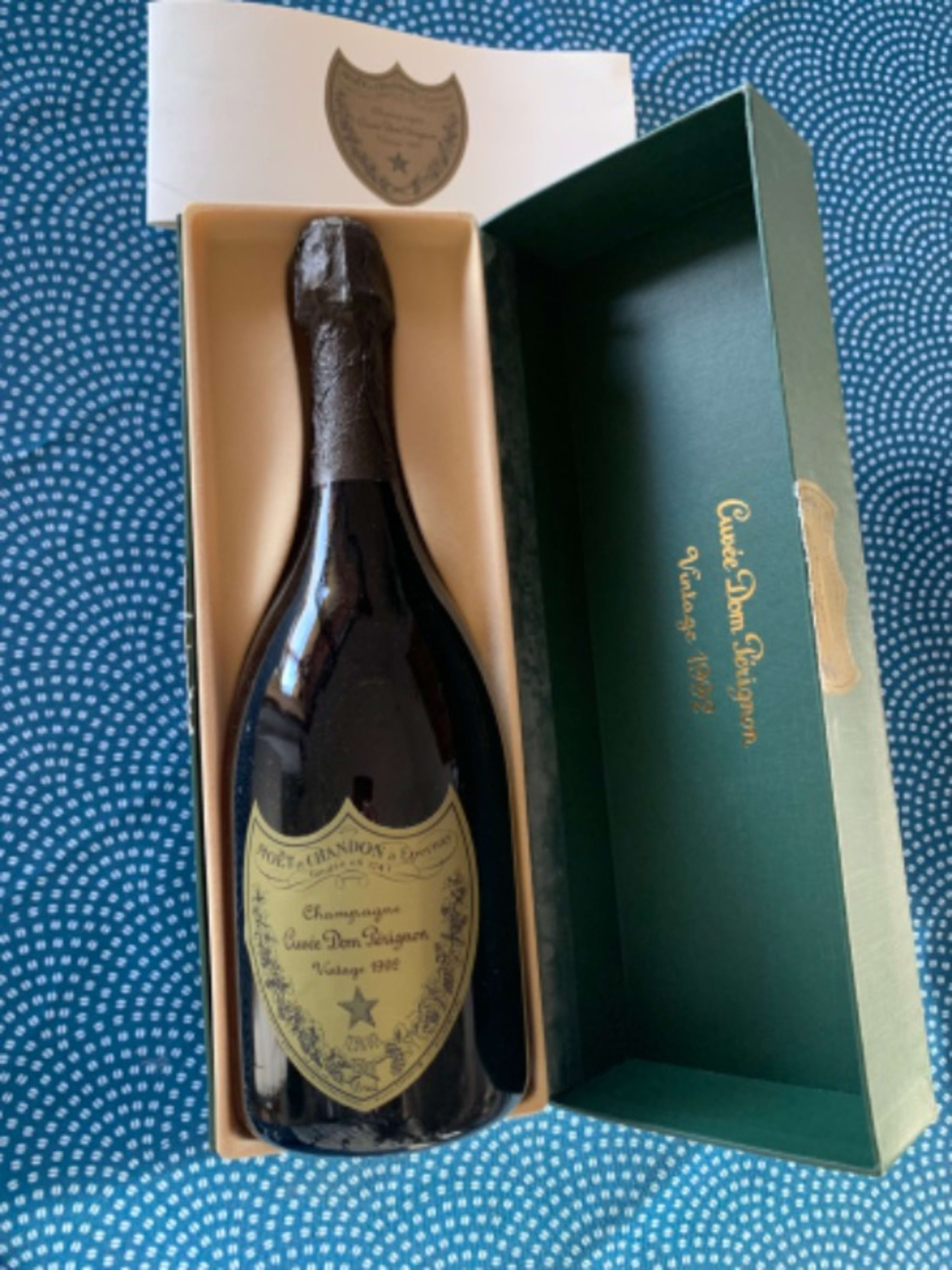 Dom Pérignon, Moët et Chandon, Champagne, 1992
