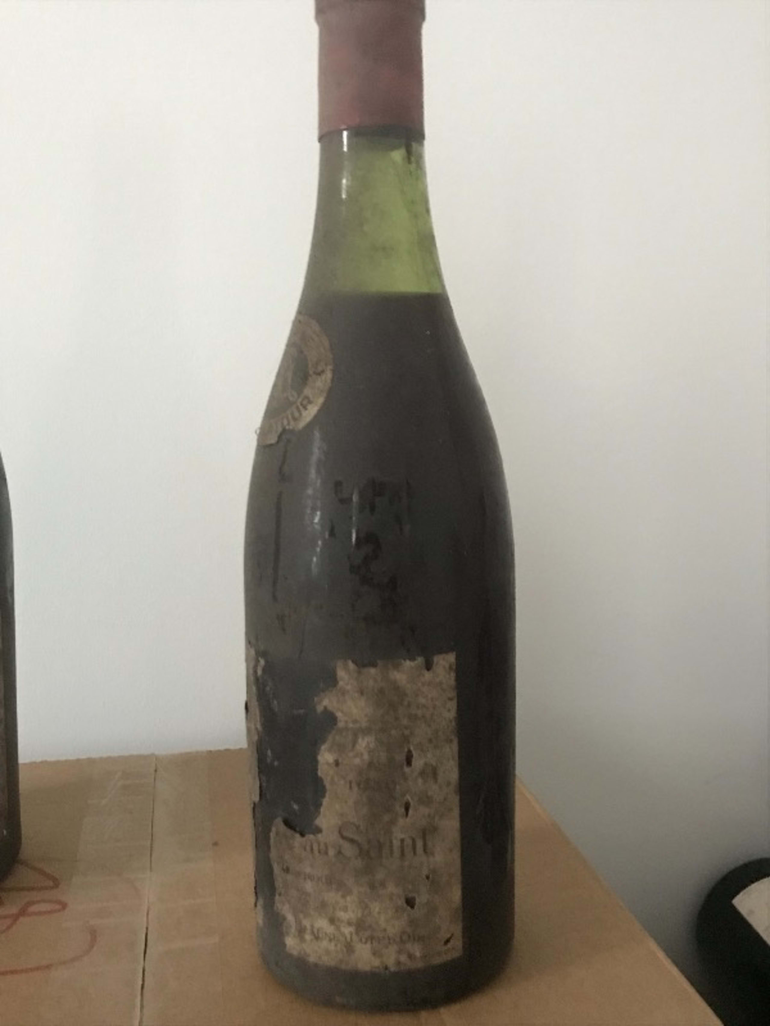 Corton Gc ,Clos de la vigne au Saint, Louis latour, 1959