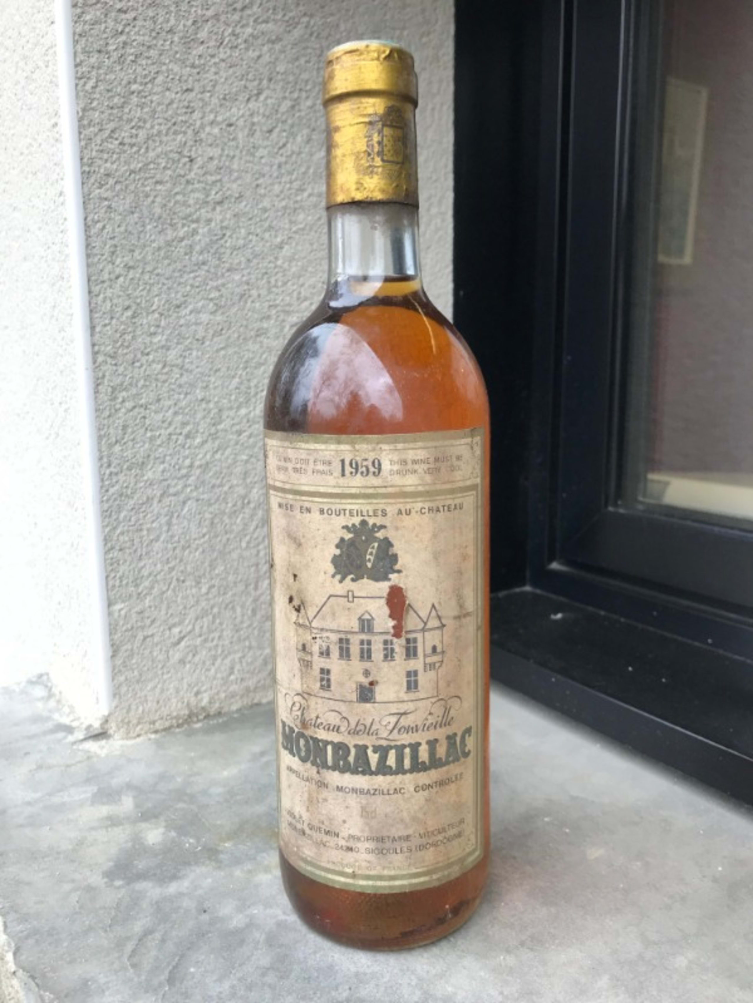 Chateau de la Fonvieille, Violet Quemin, Monbazillac, 1959