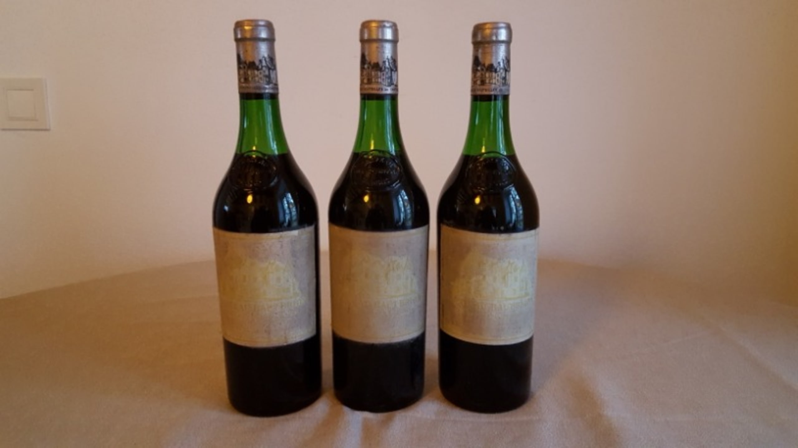 3 x Château Haut-Brion, Pessac-Léognan, 1968