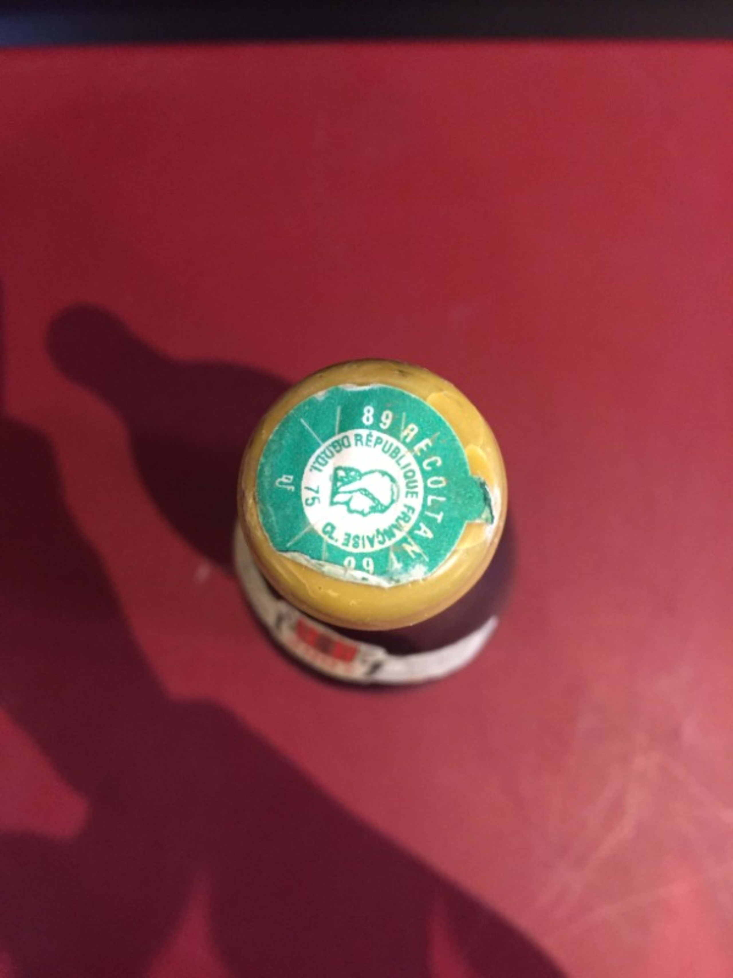 Caps