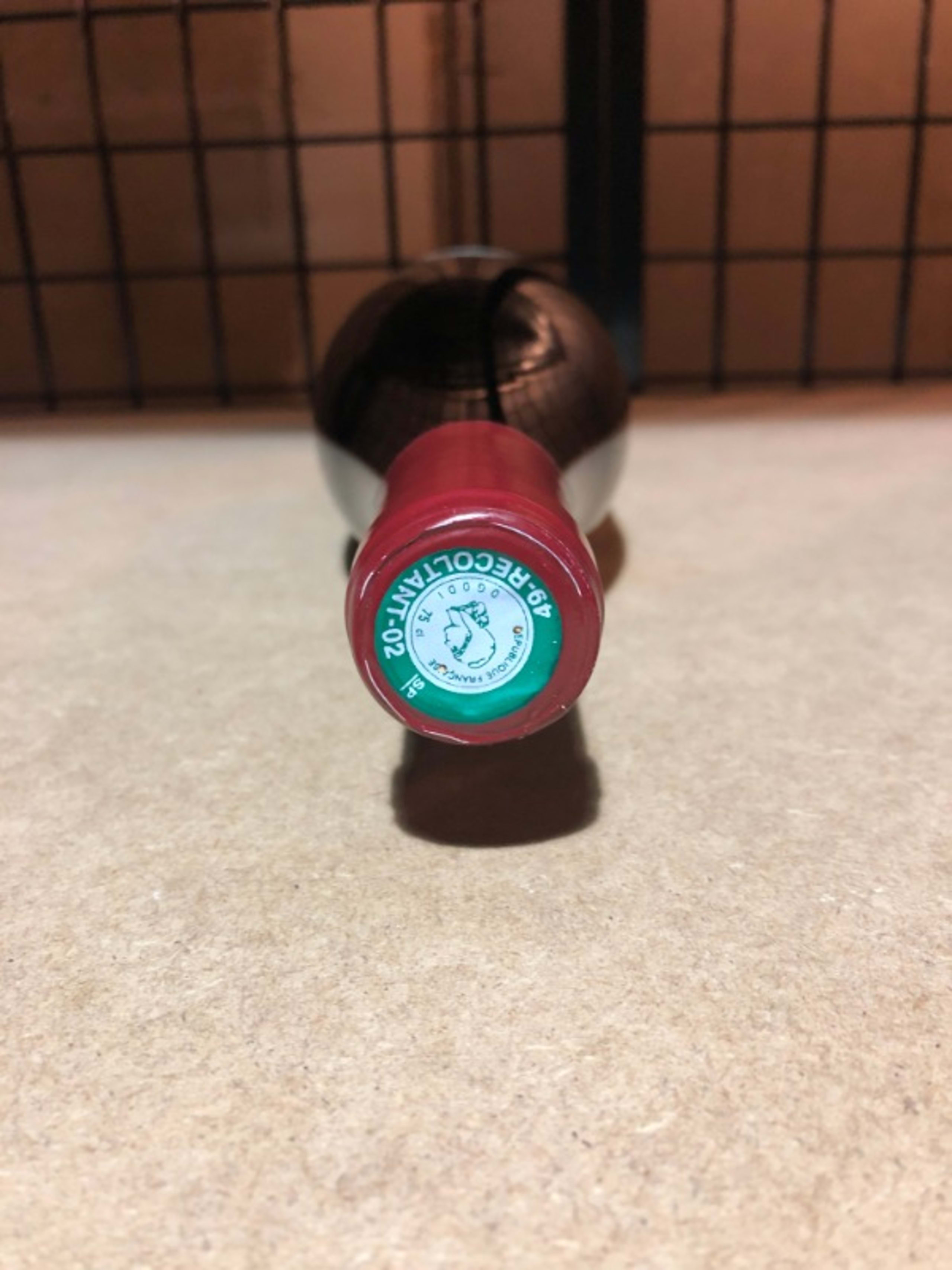 Caps