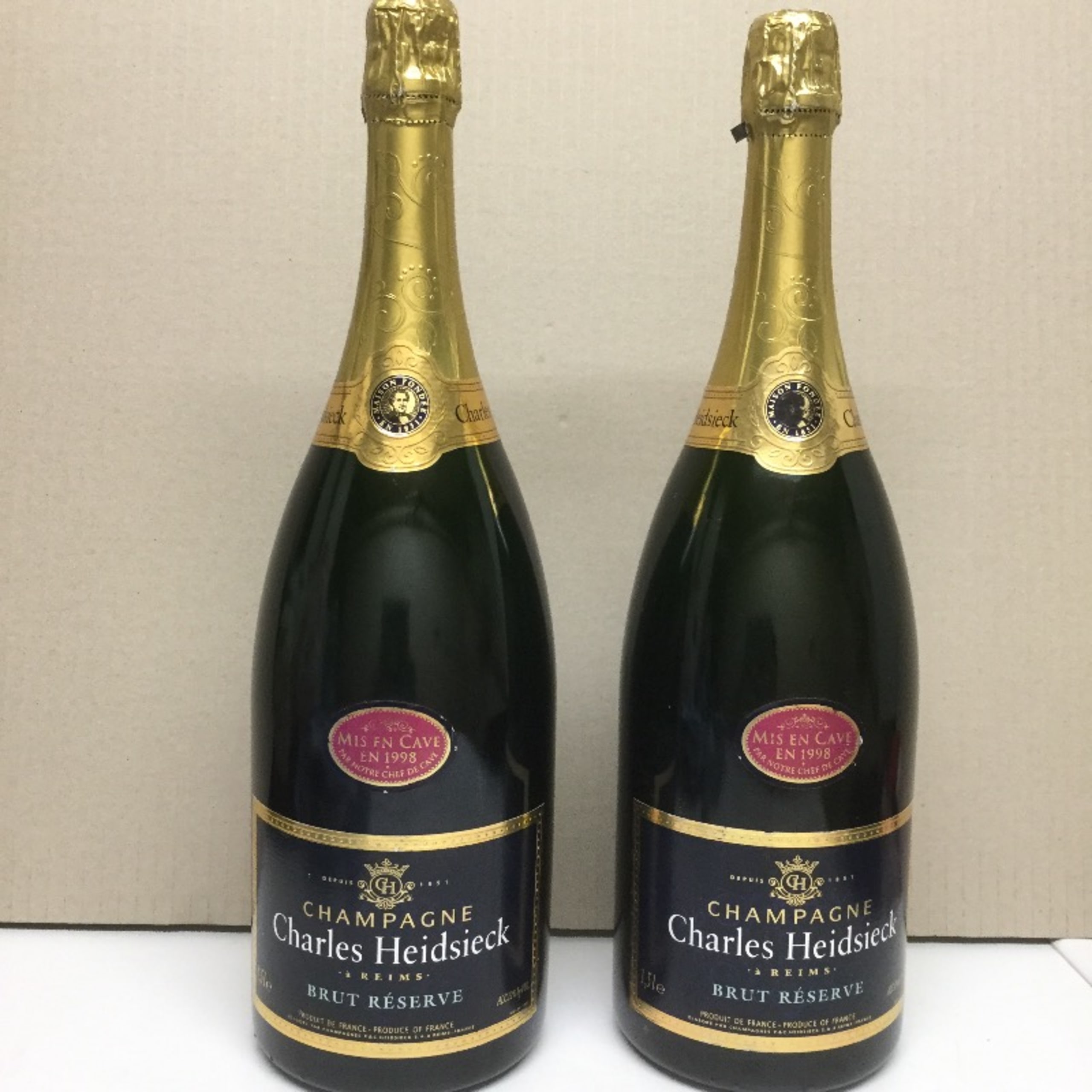 2 x Brut reserve, Charles Heidsieck, Champagne, 1998 (Mg)