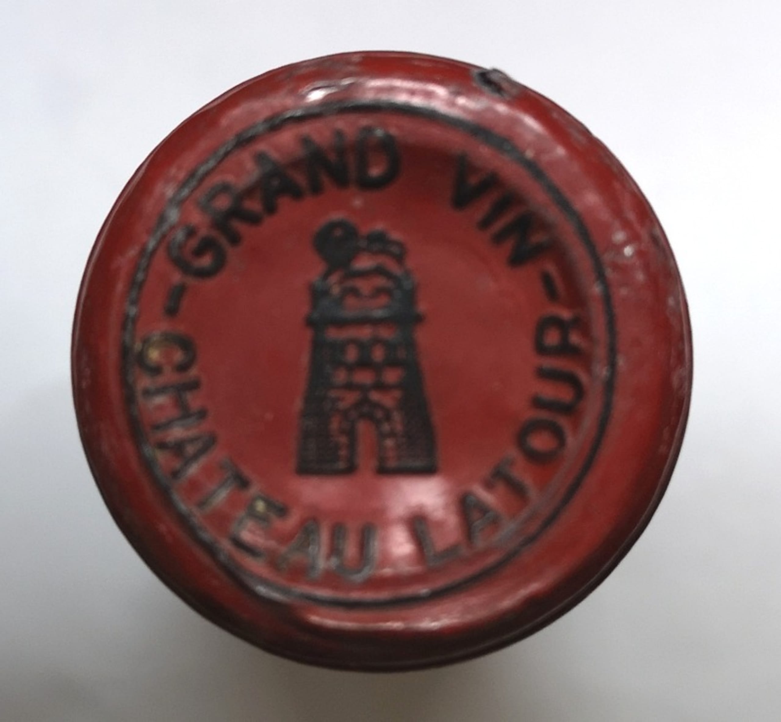 Caps