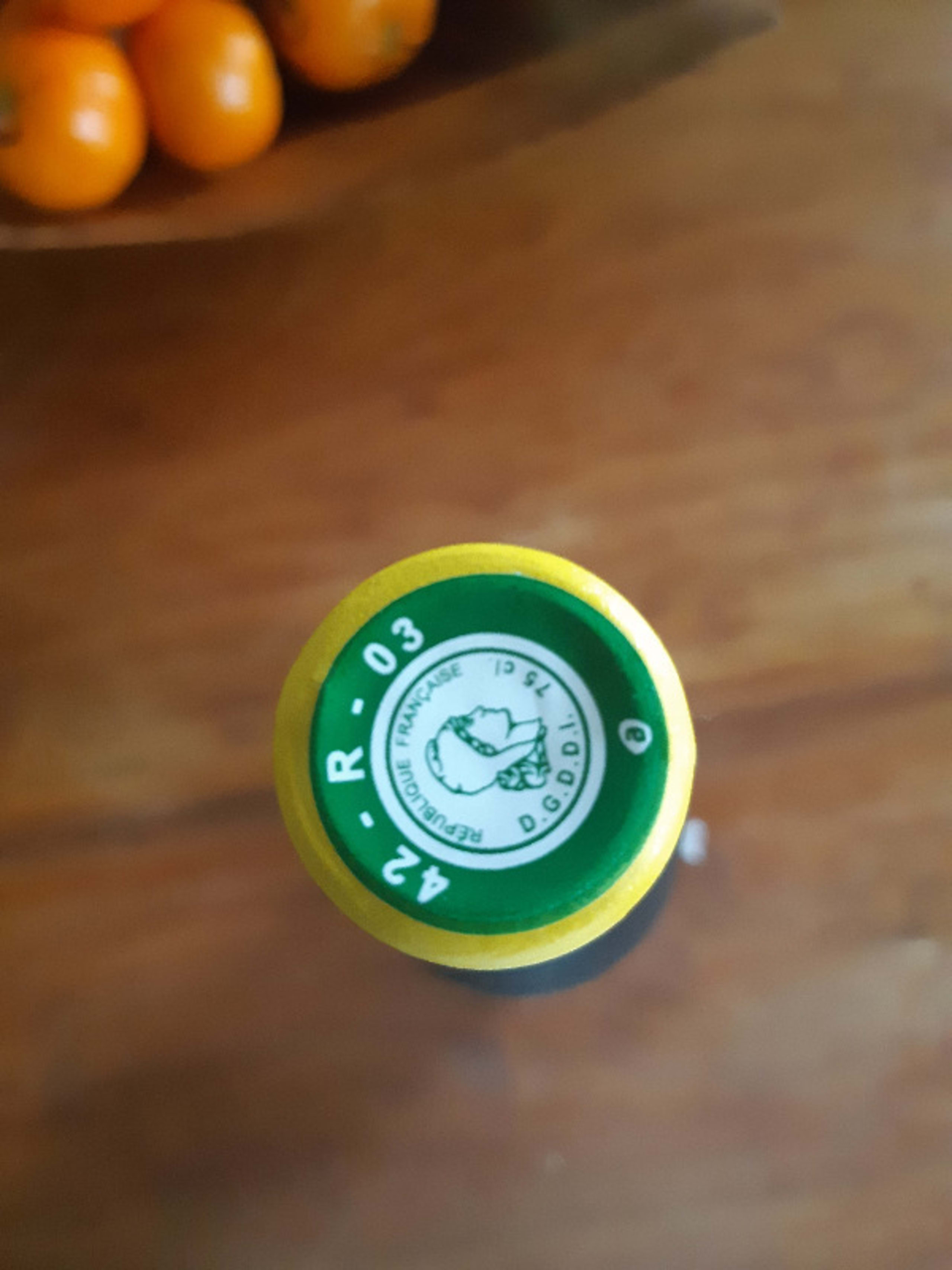 Caps