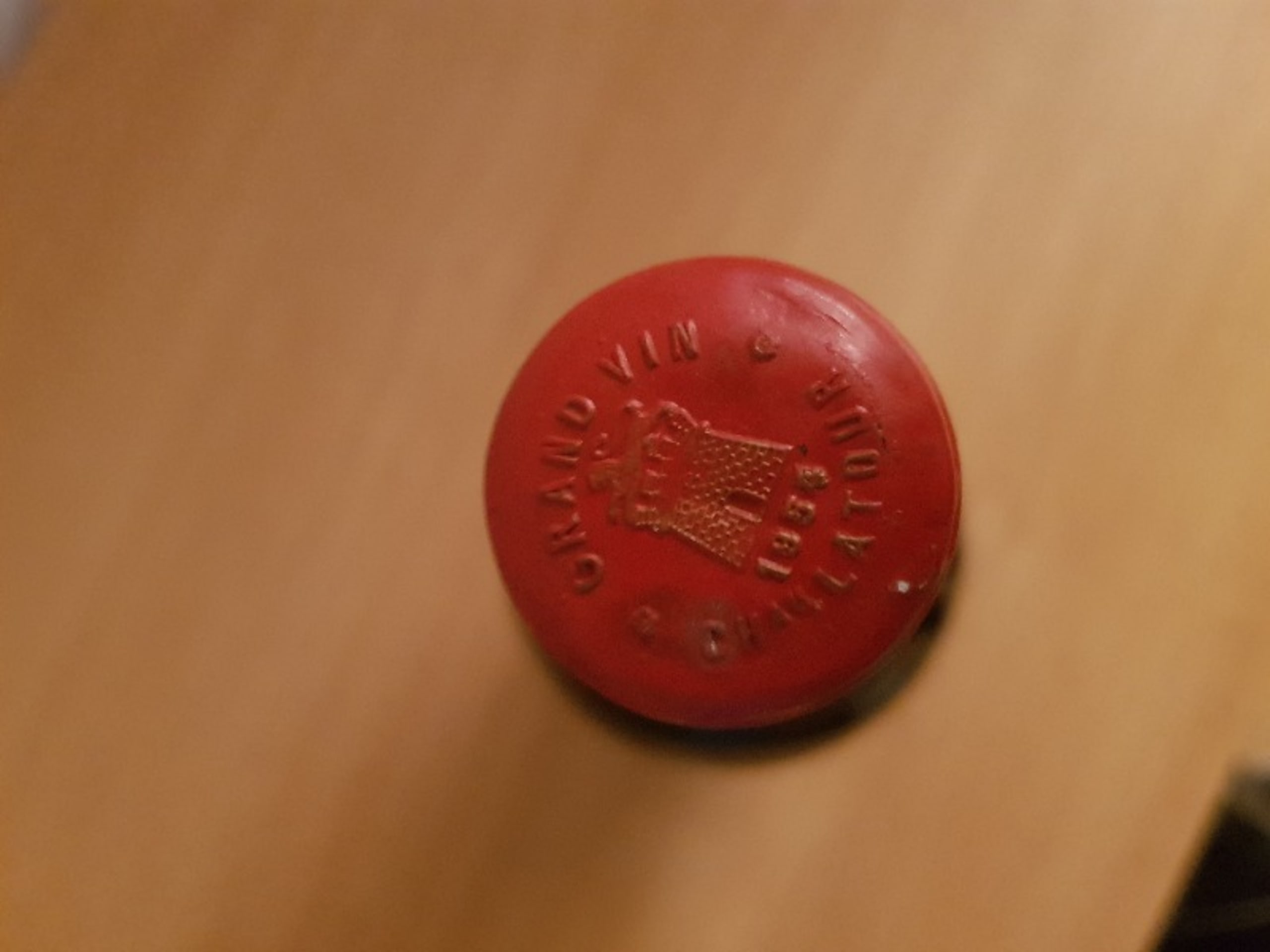 Caps