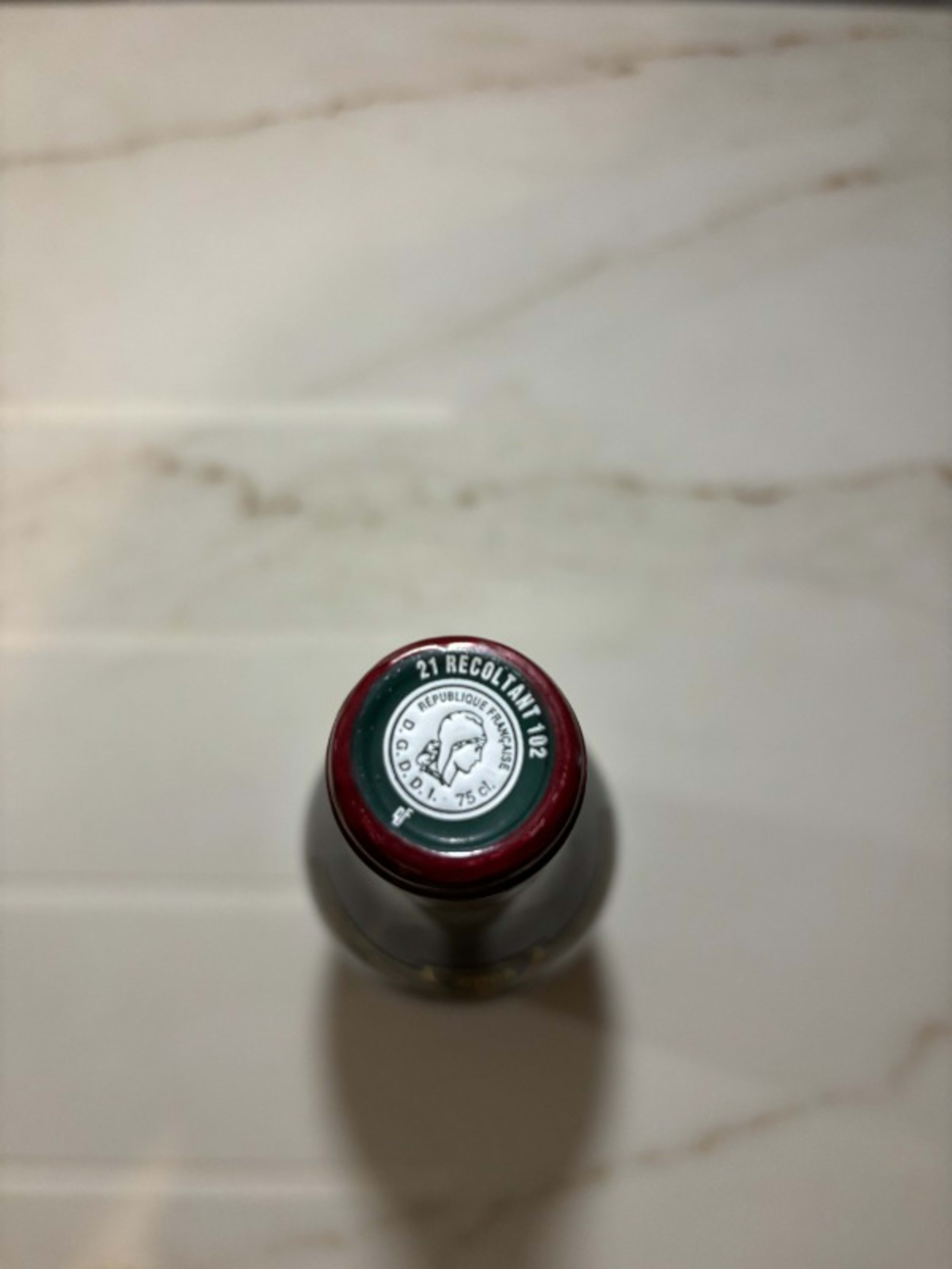 Caps