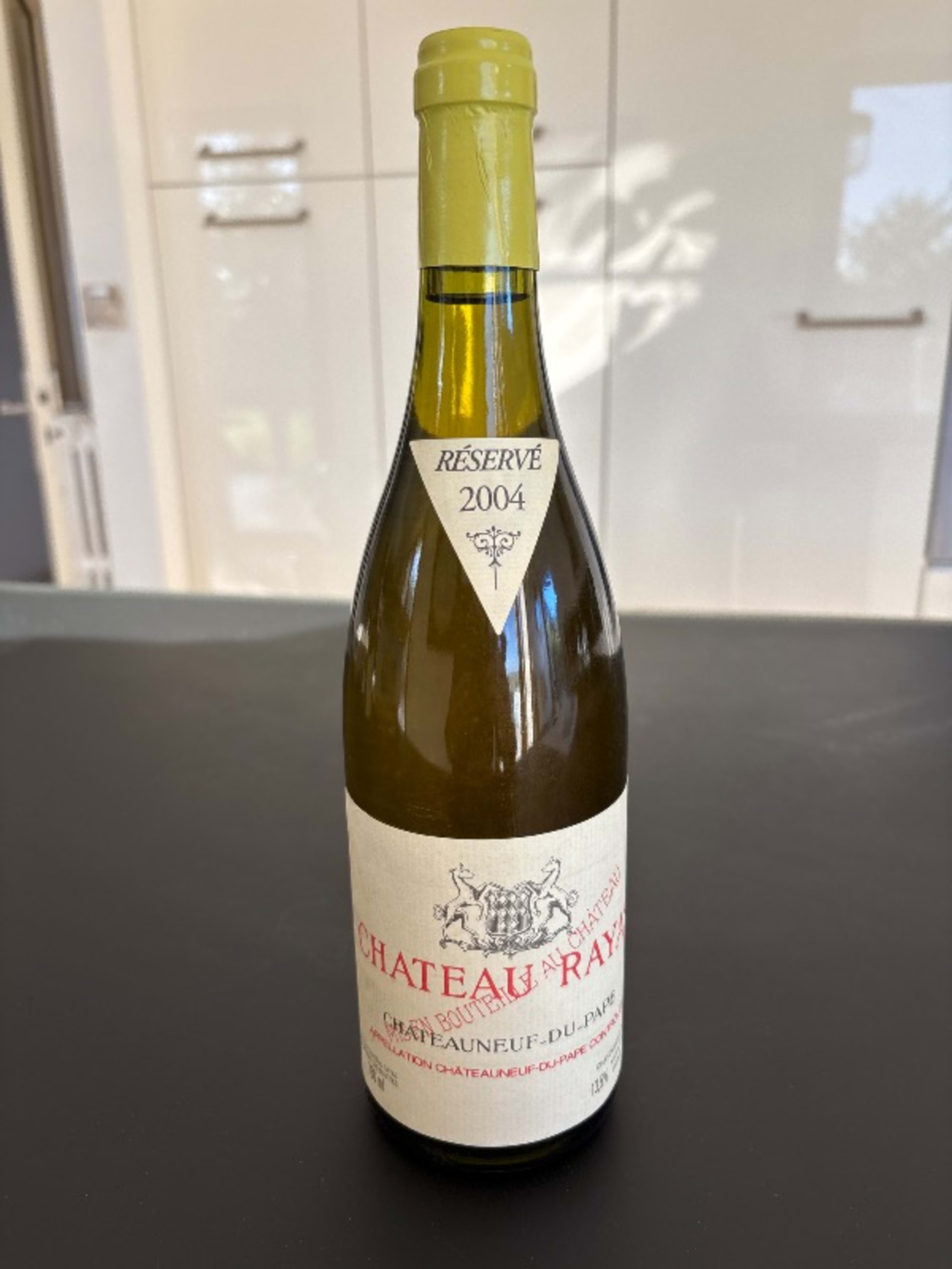 Châteauneuf-du-Pape, (Wh/Bc), Château Rayas, 2004