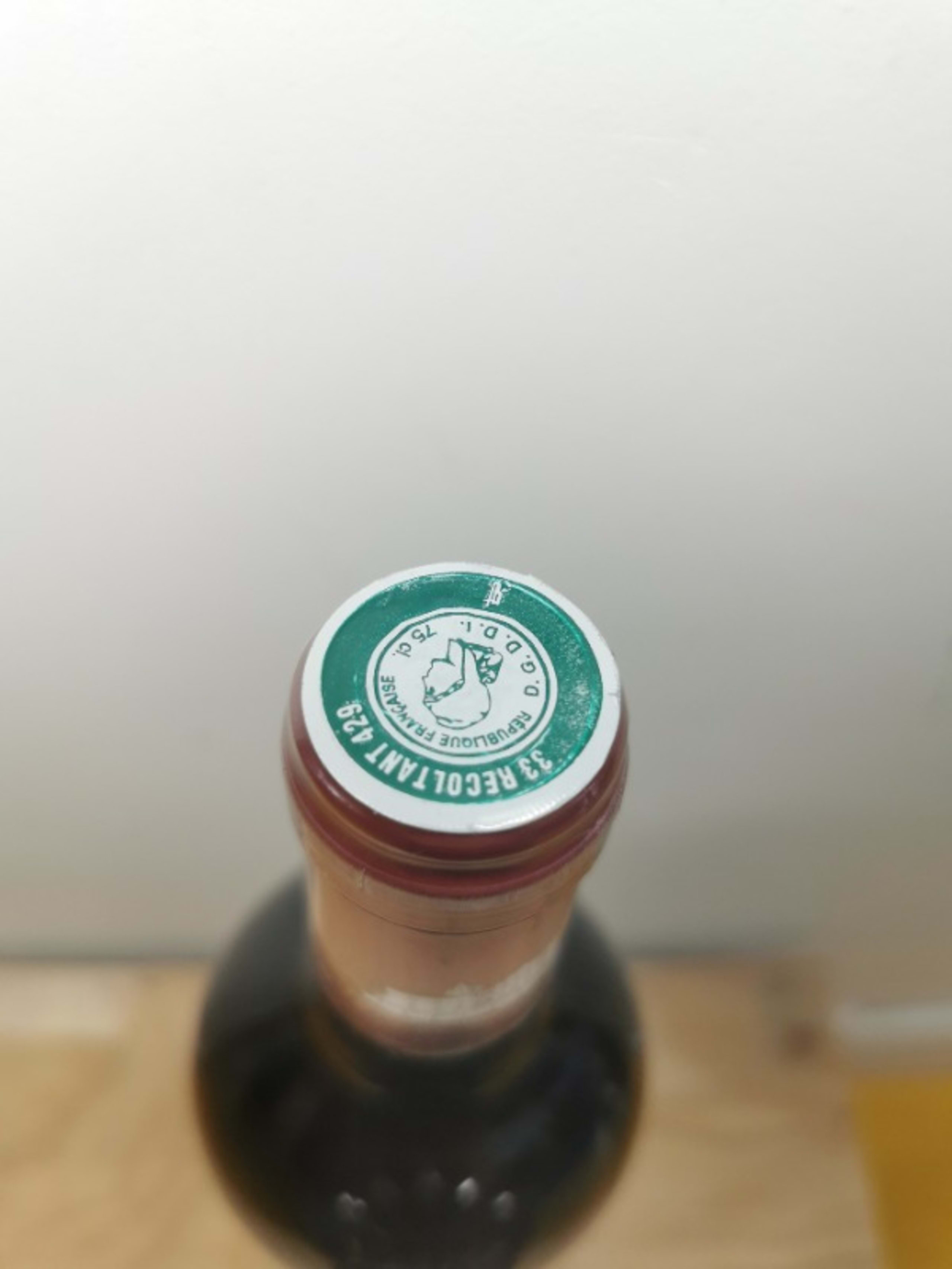 Caps