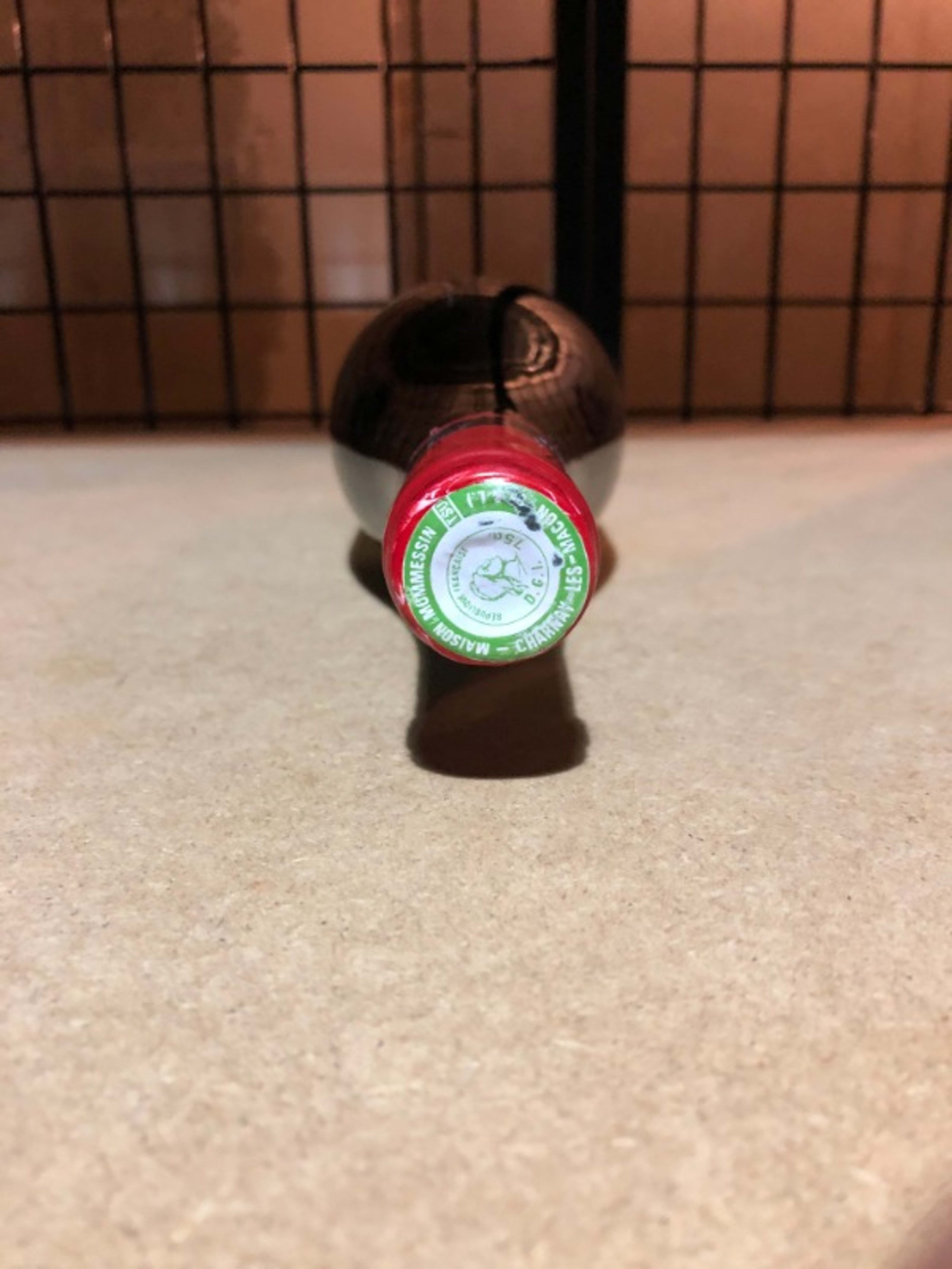 Caps