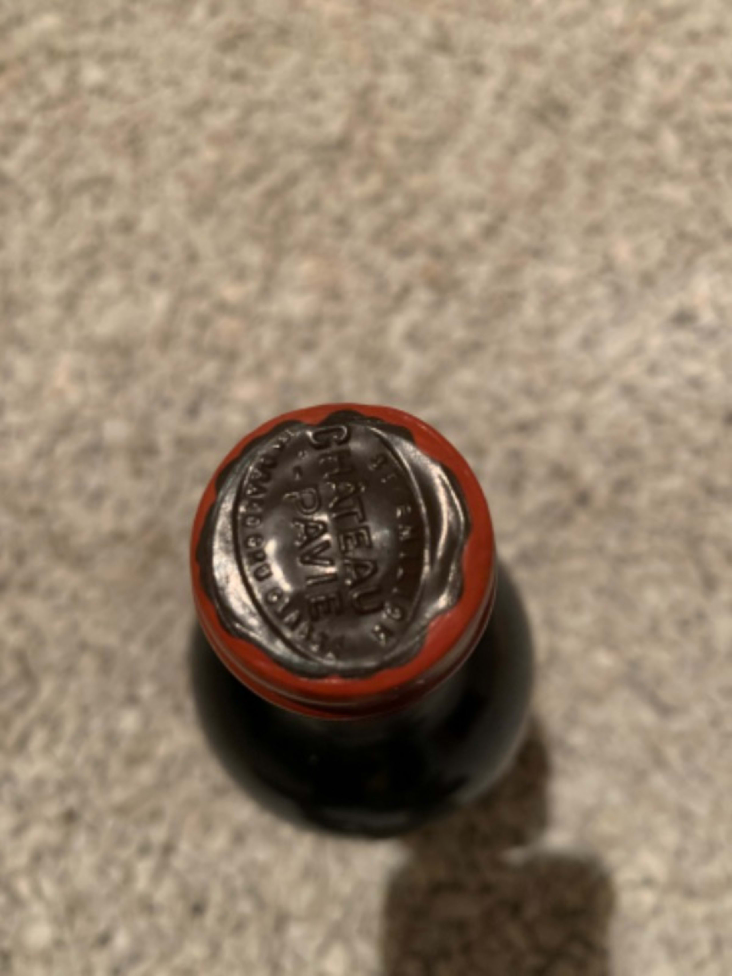 Caps
