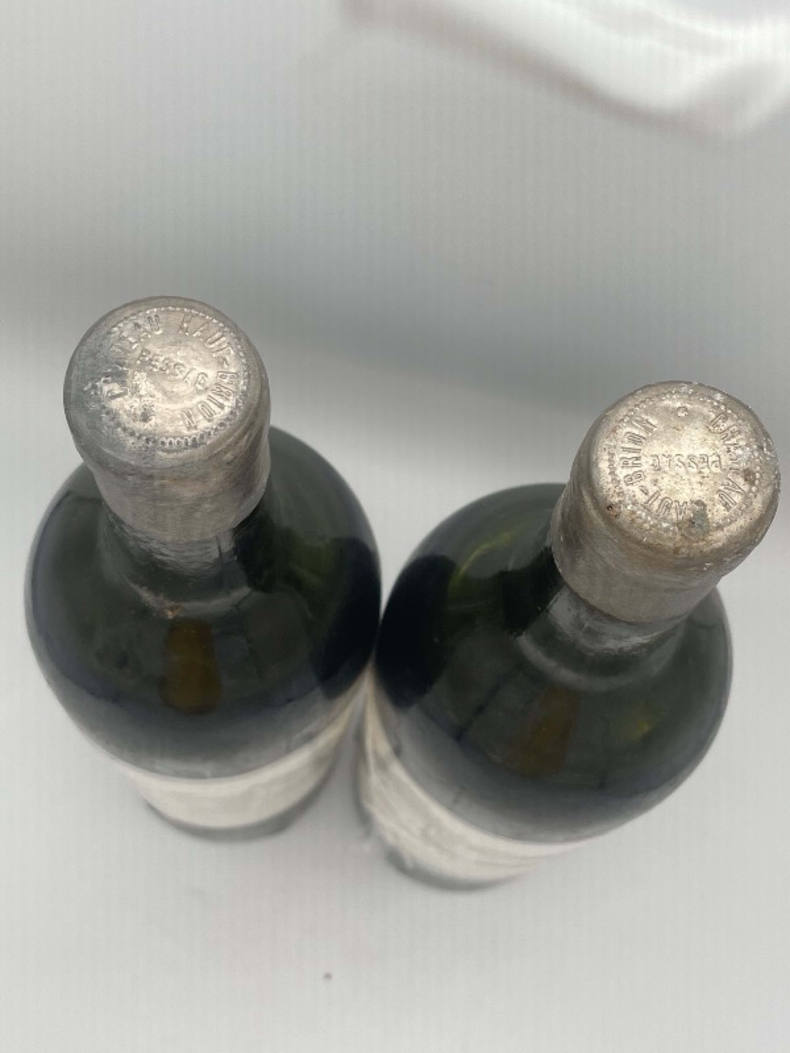 Caps