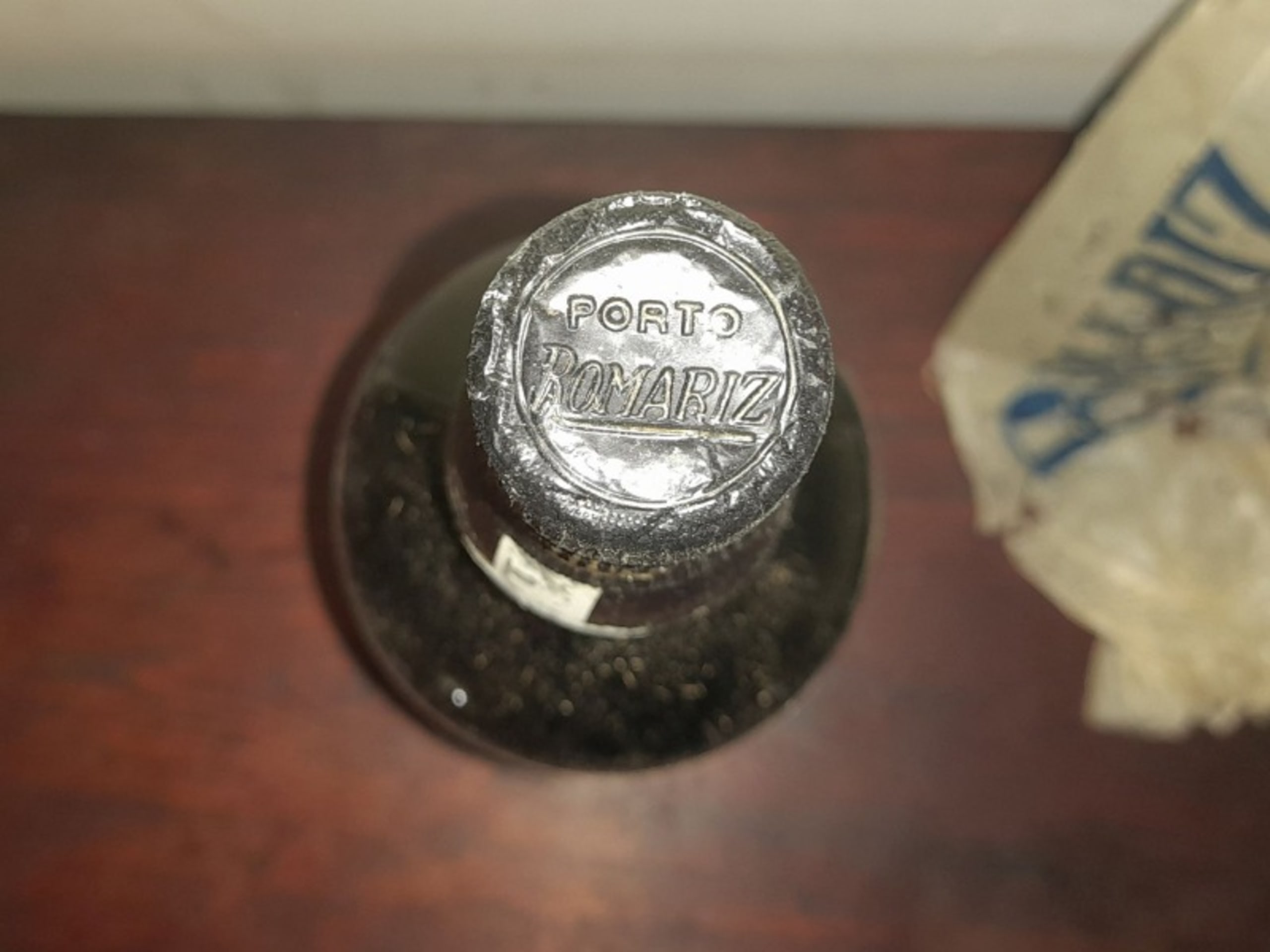 Caps