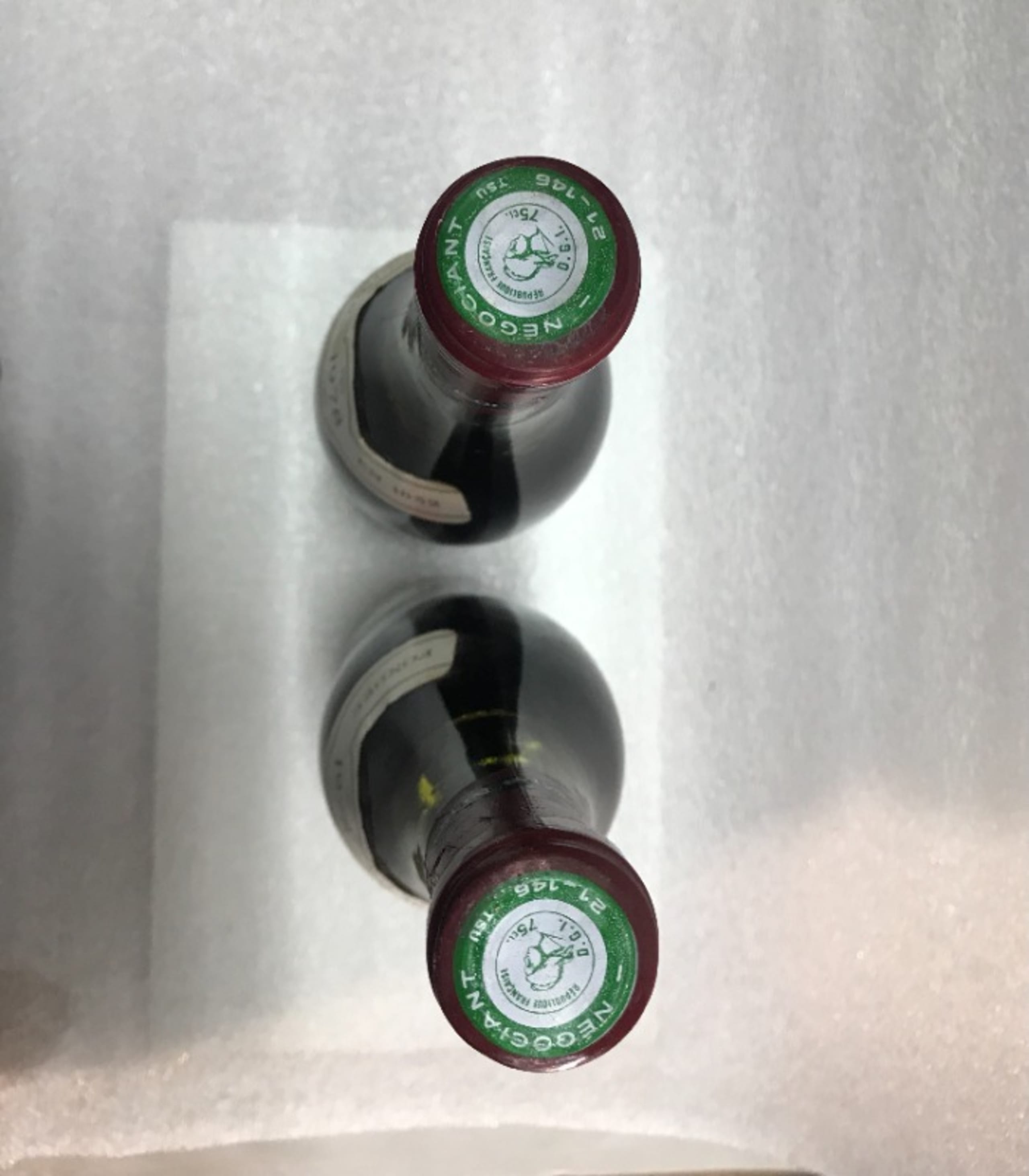 Caps