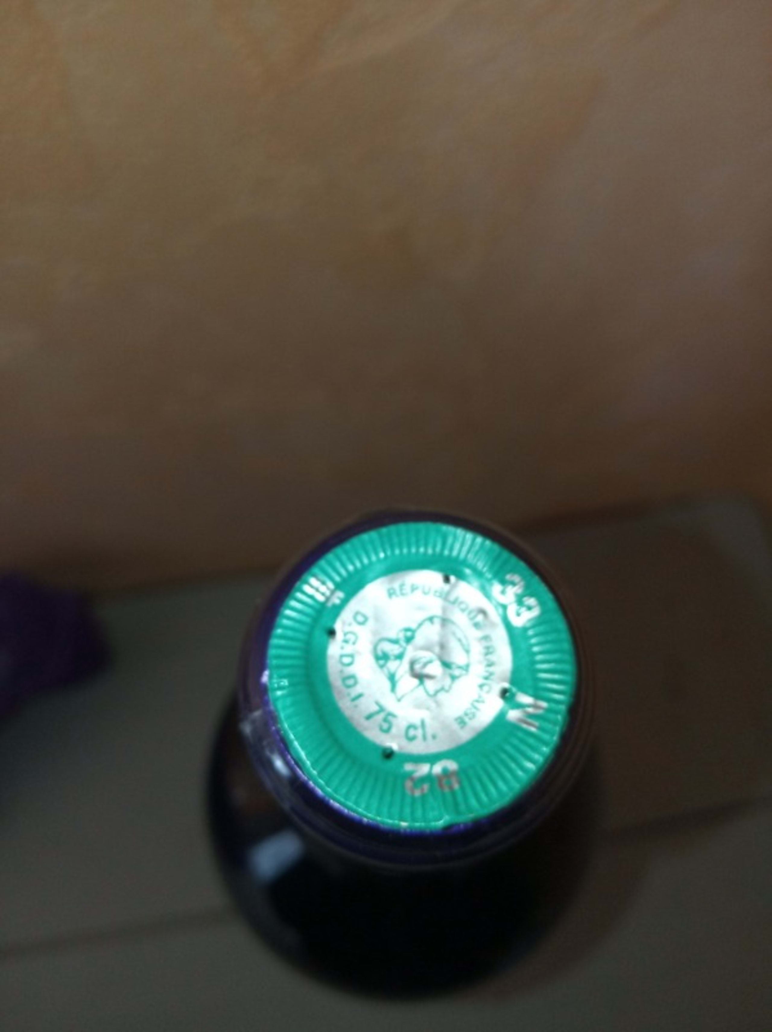Caps