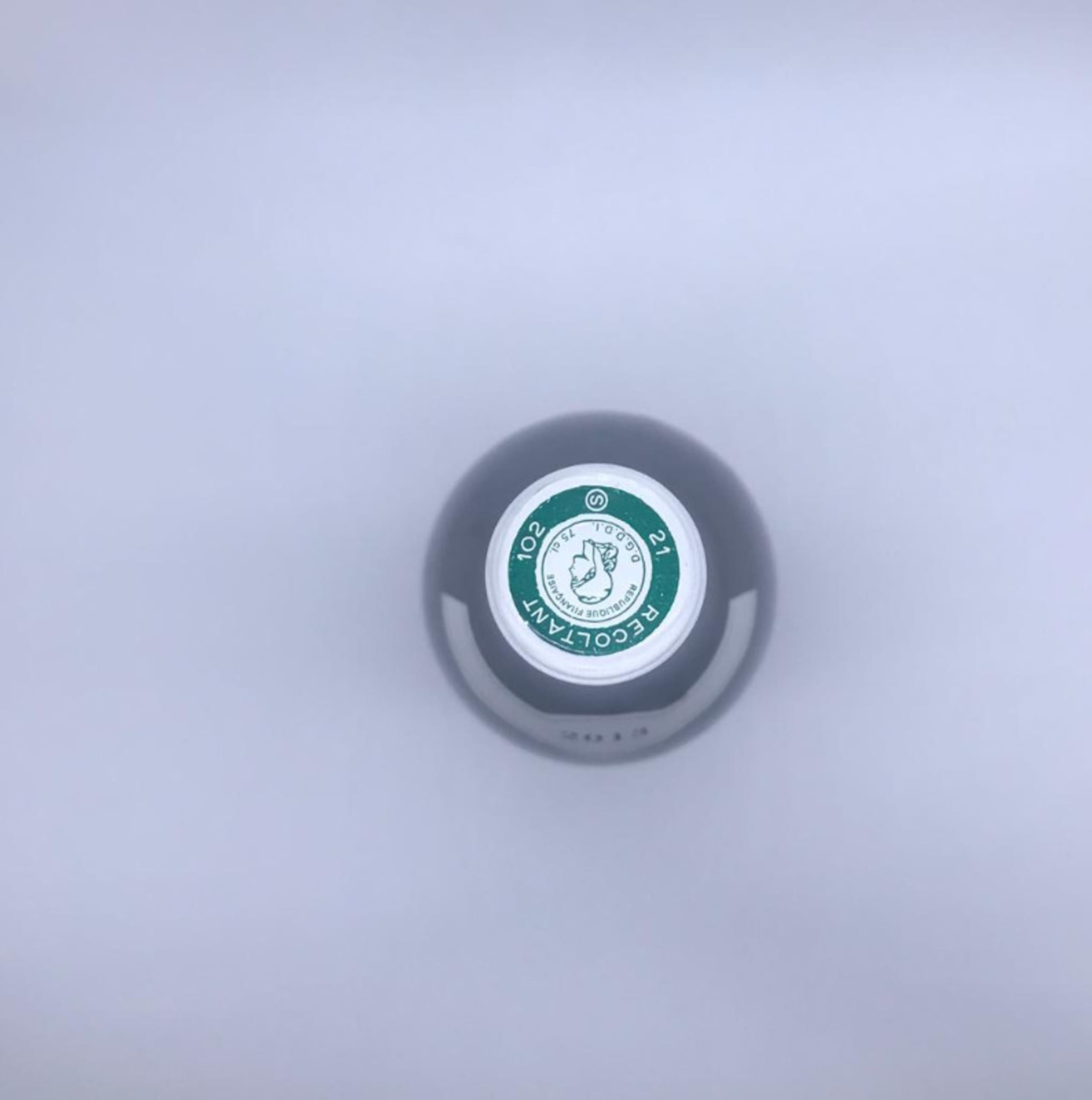 Caps