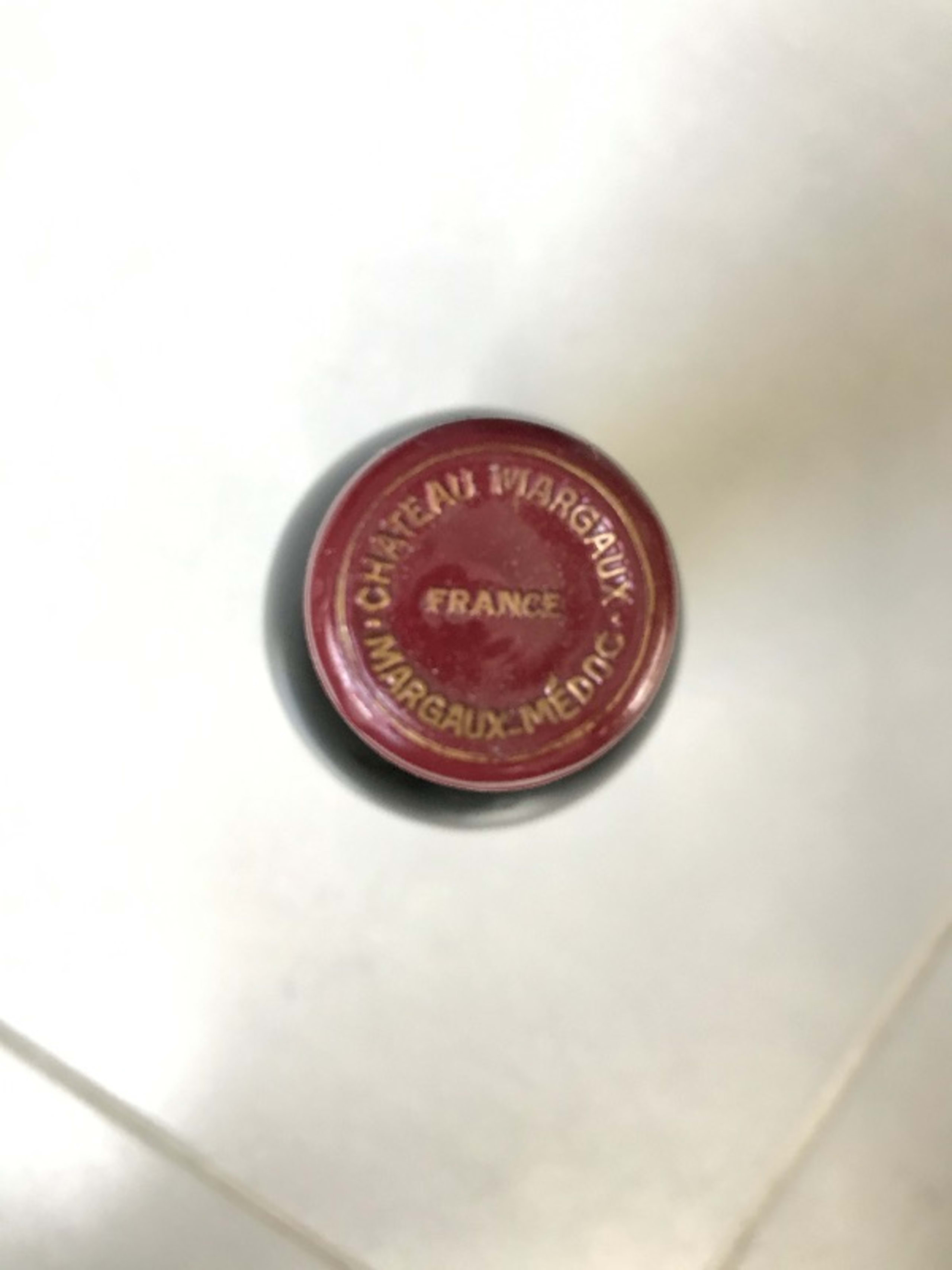 Caps