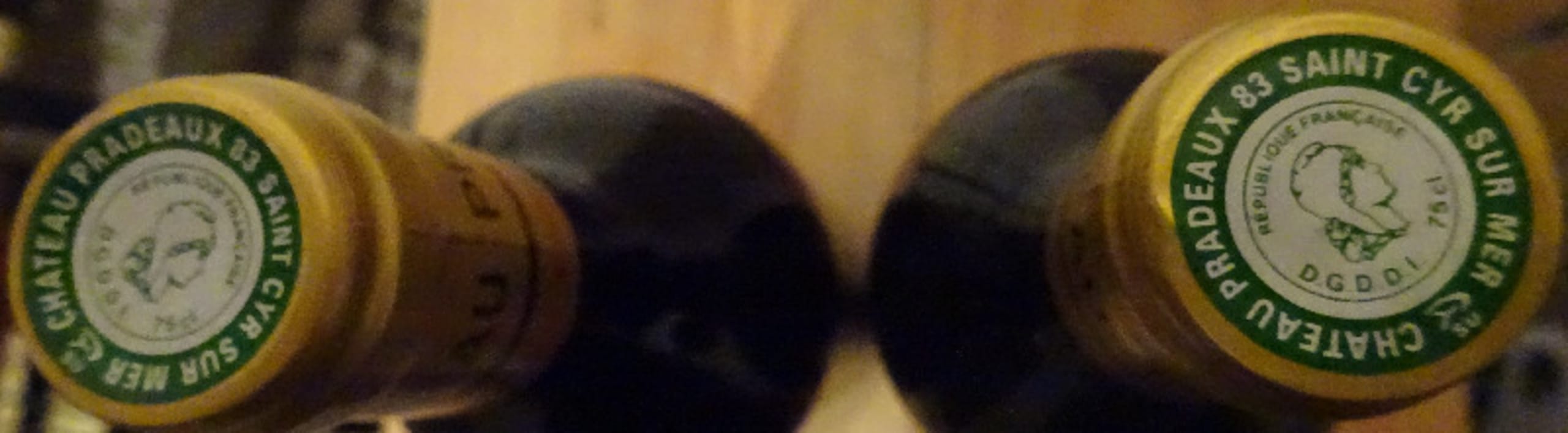 Caps