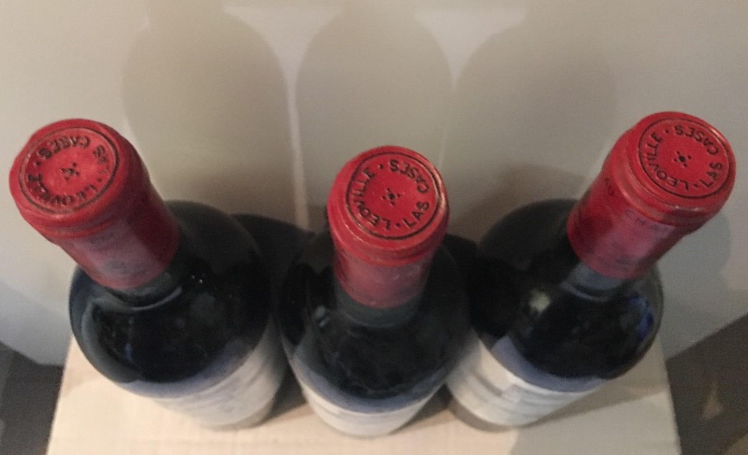 Caps