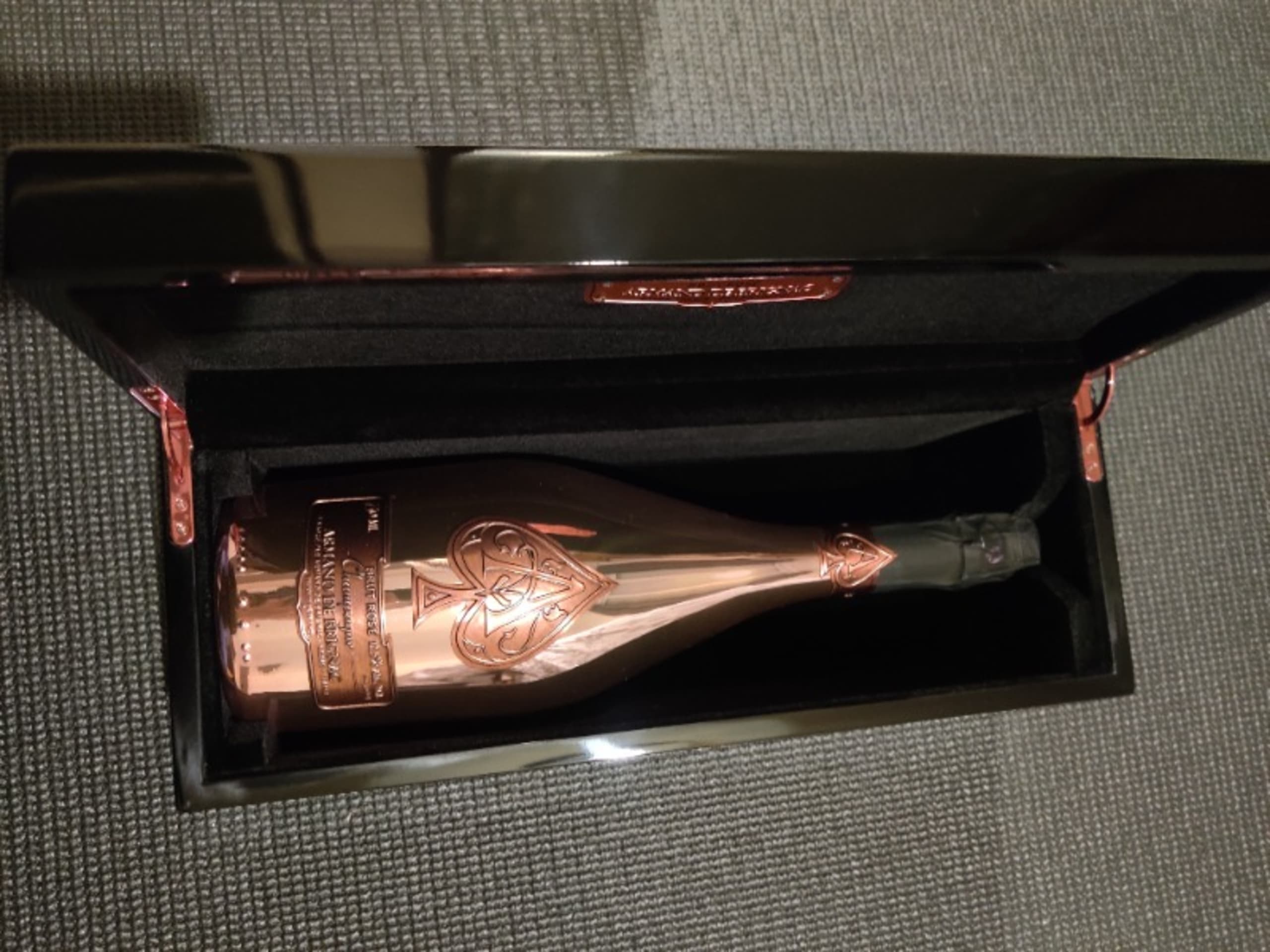 3 x Champagne rosé, Armand de Brignac, Champagne