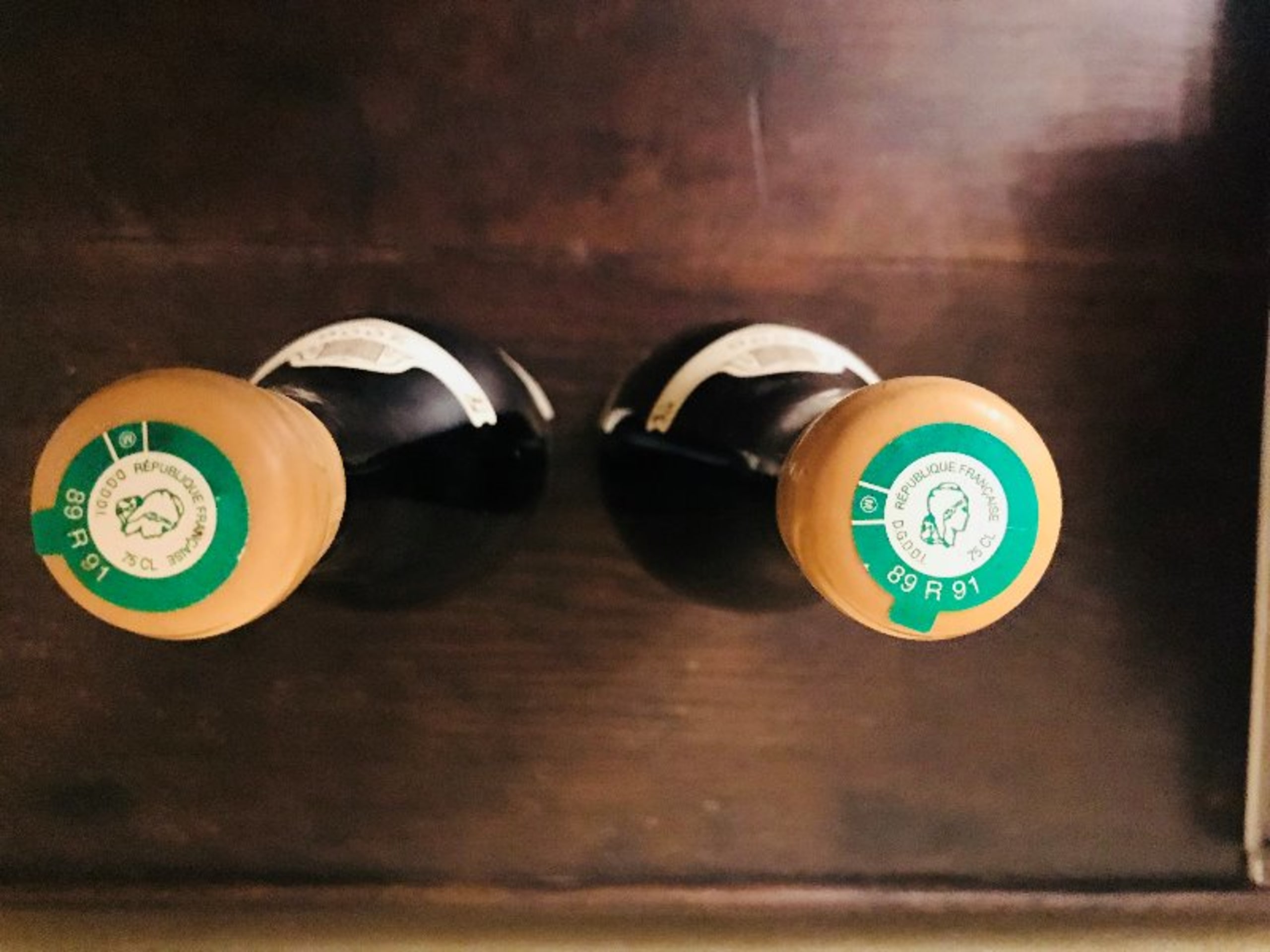 Caps