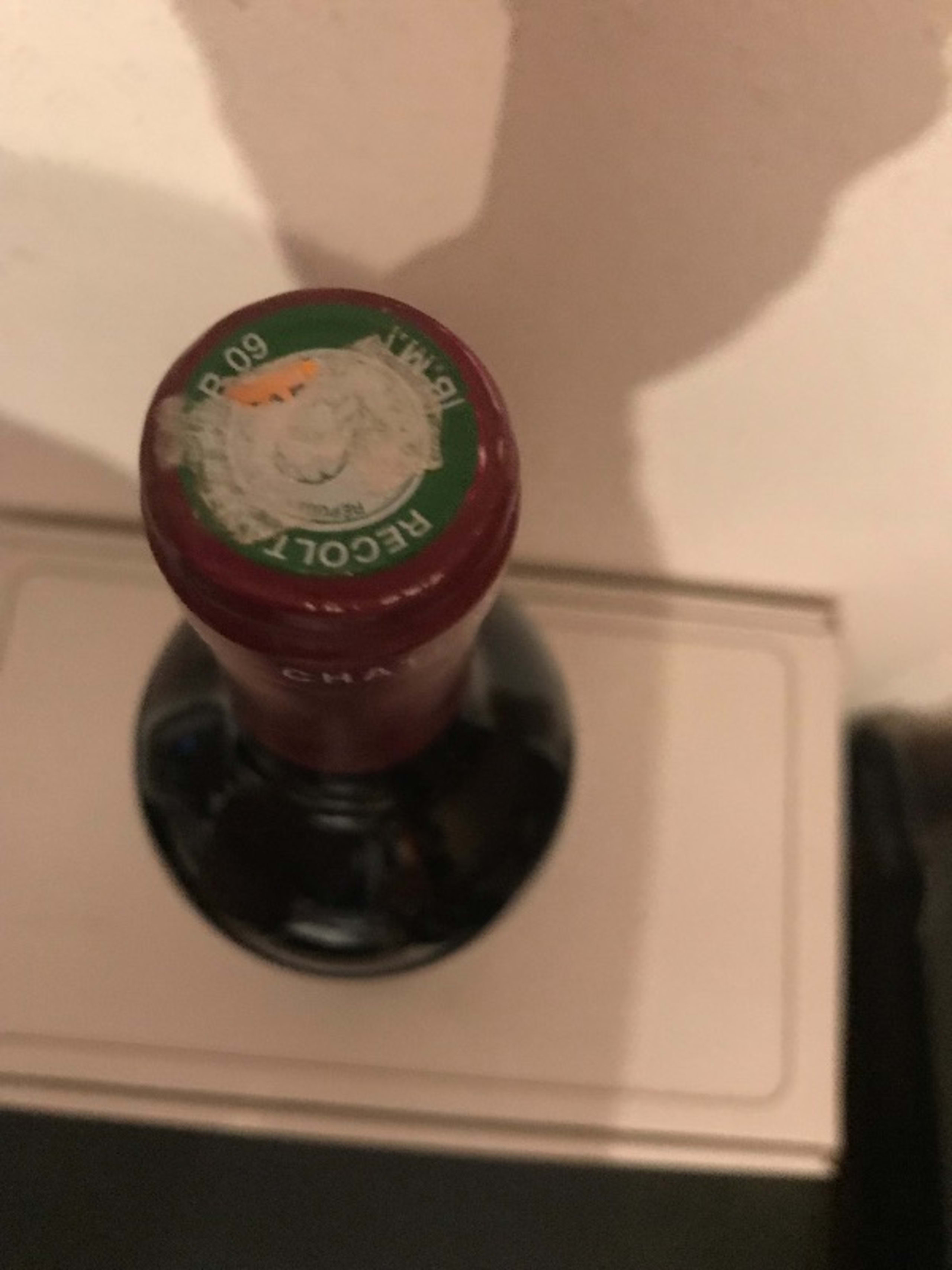 Caps