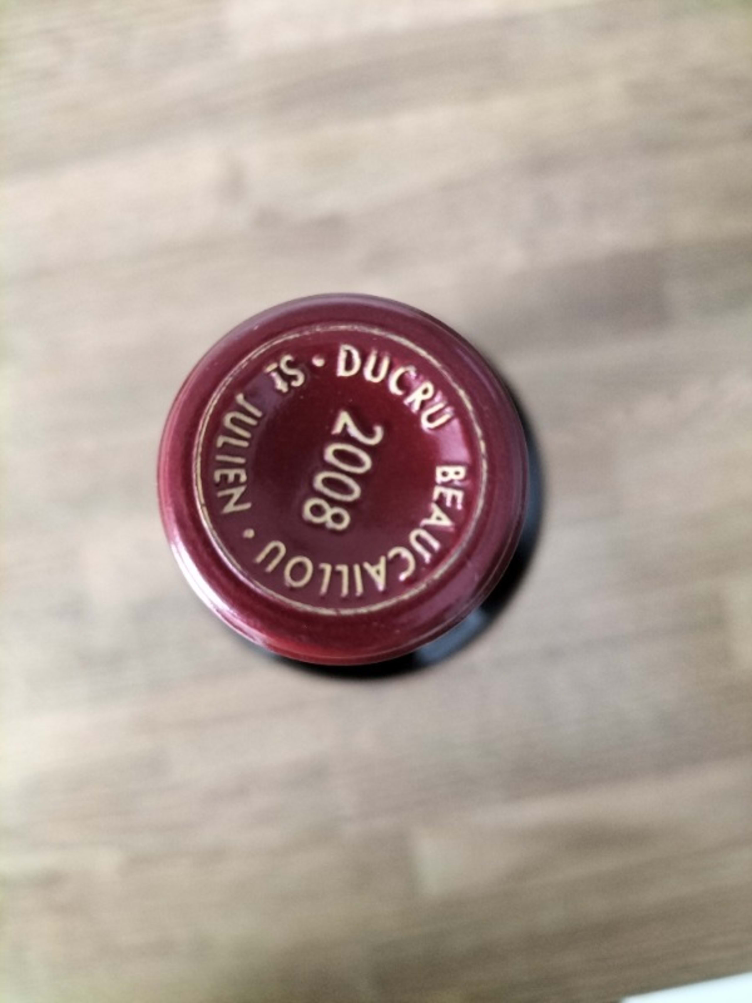Caps