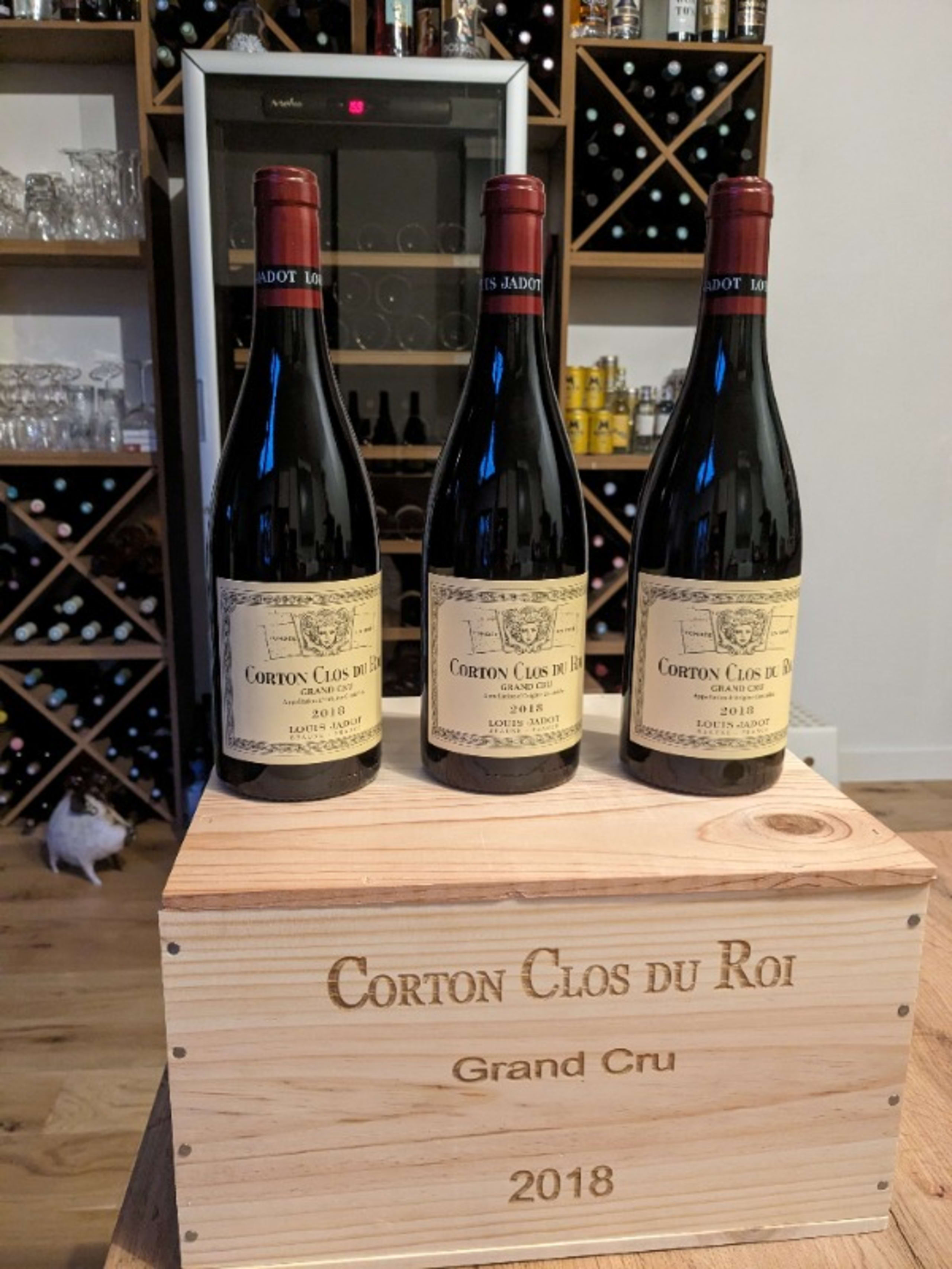 3 x Corton, Clos du Roi Grand Cru, Louis Jadot, 2018