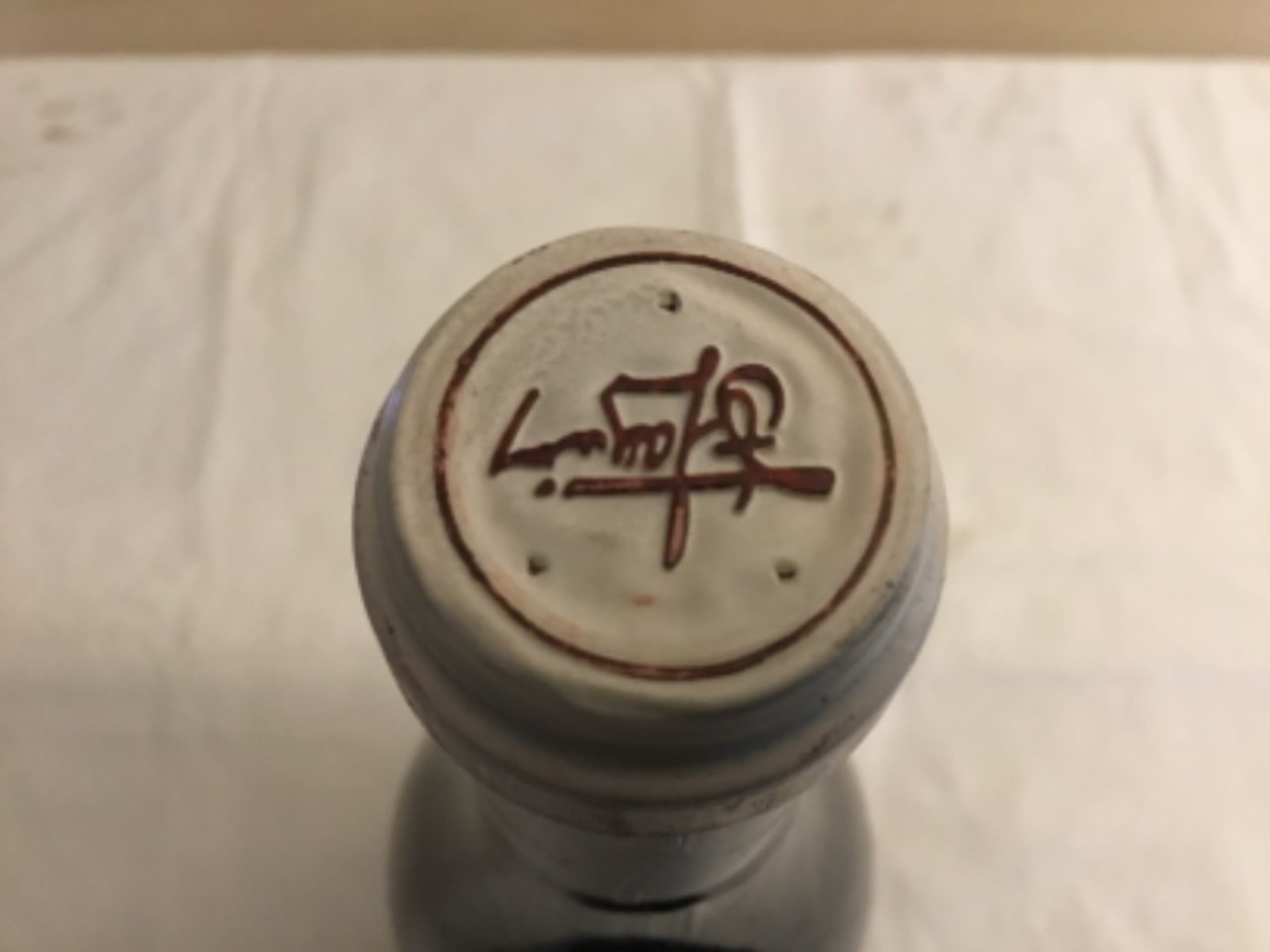 Caps