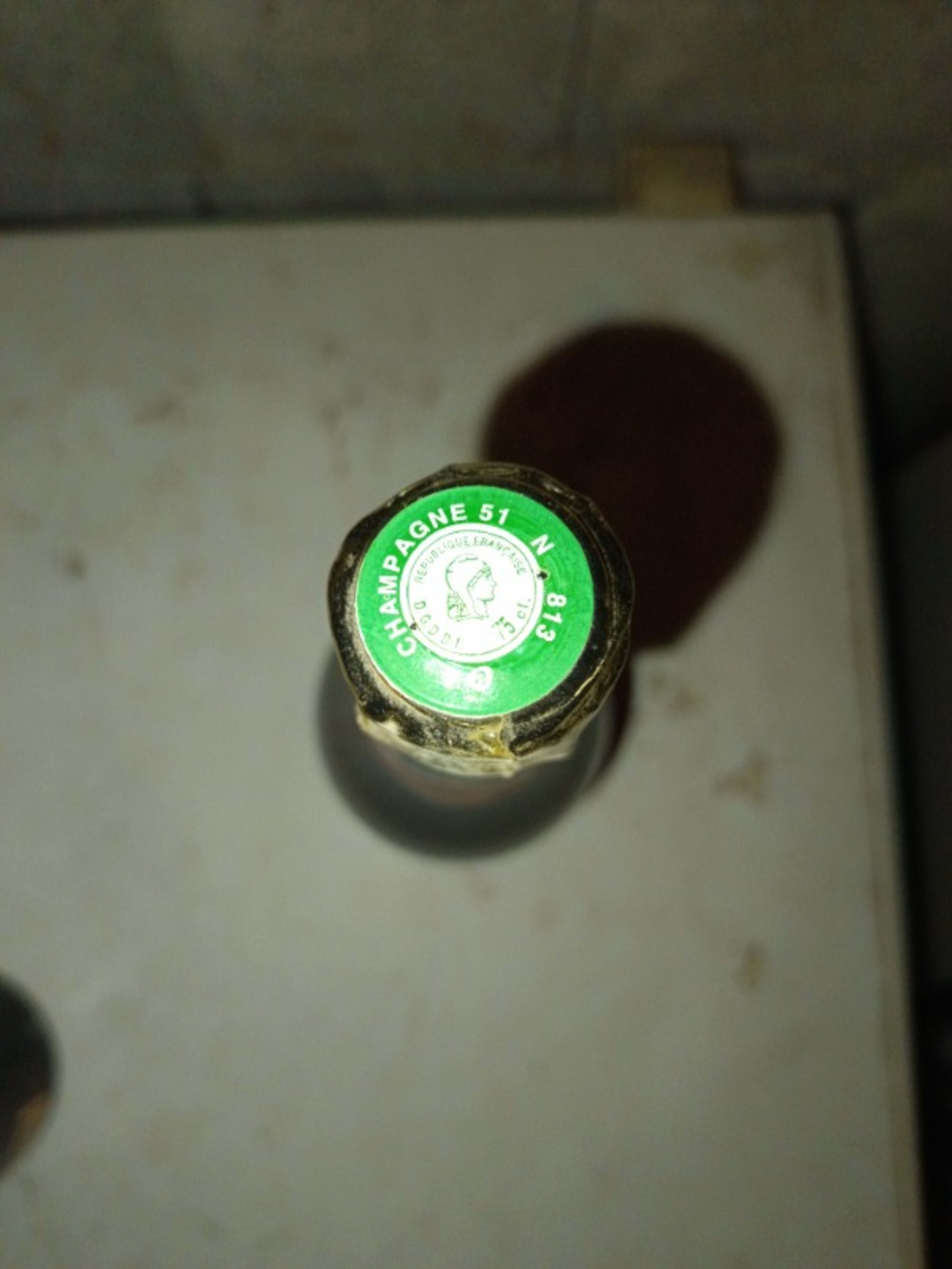 Caps