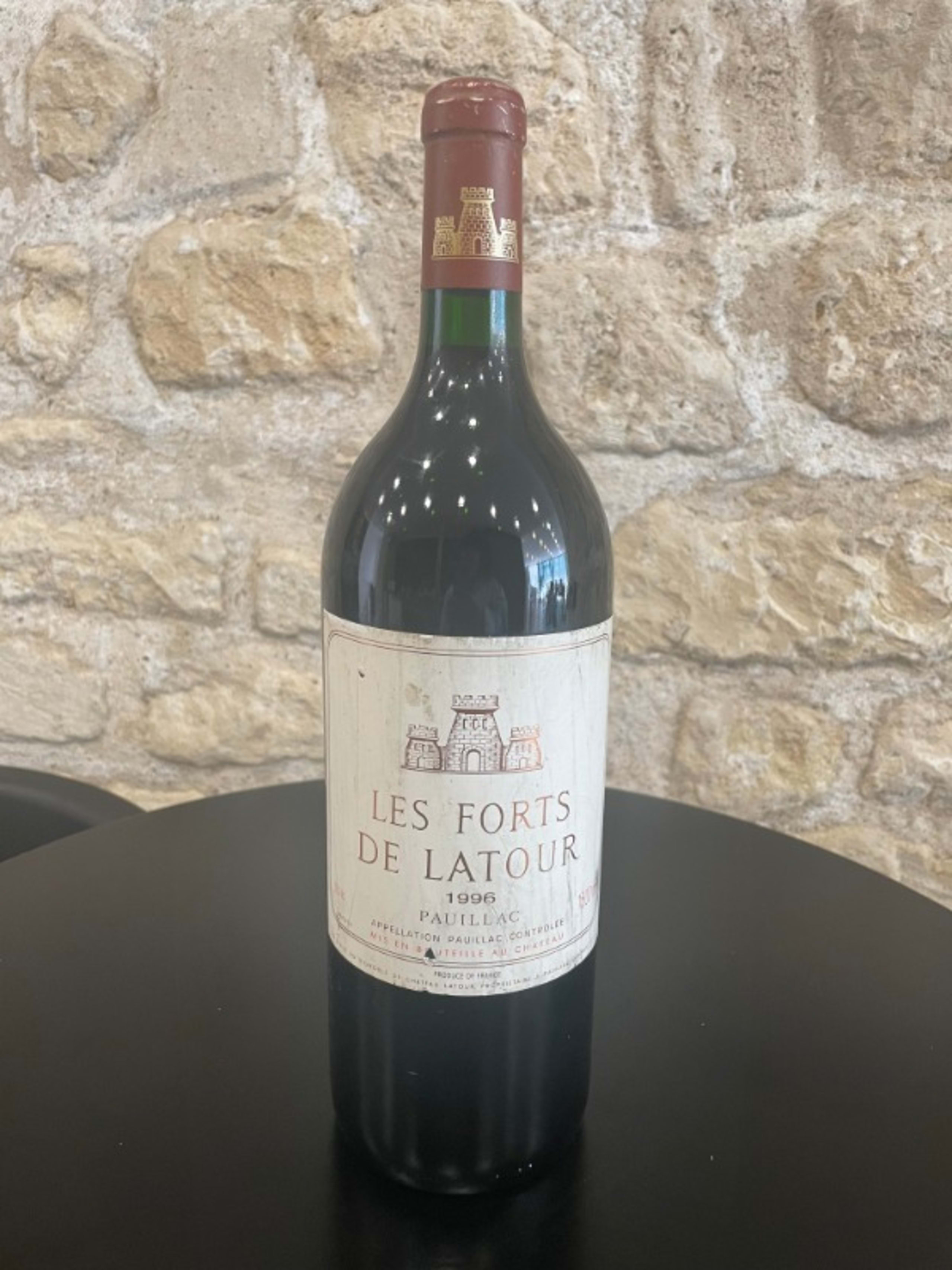 Les Forts de Latour, château Latour, Pauillac, 1996 (Magnum)
